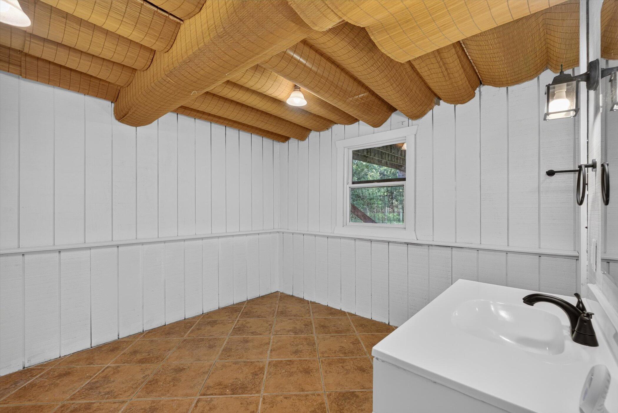 4241 Laming Circle Property Photo 34