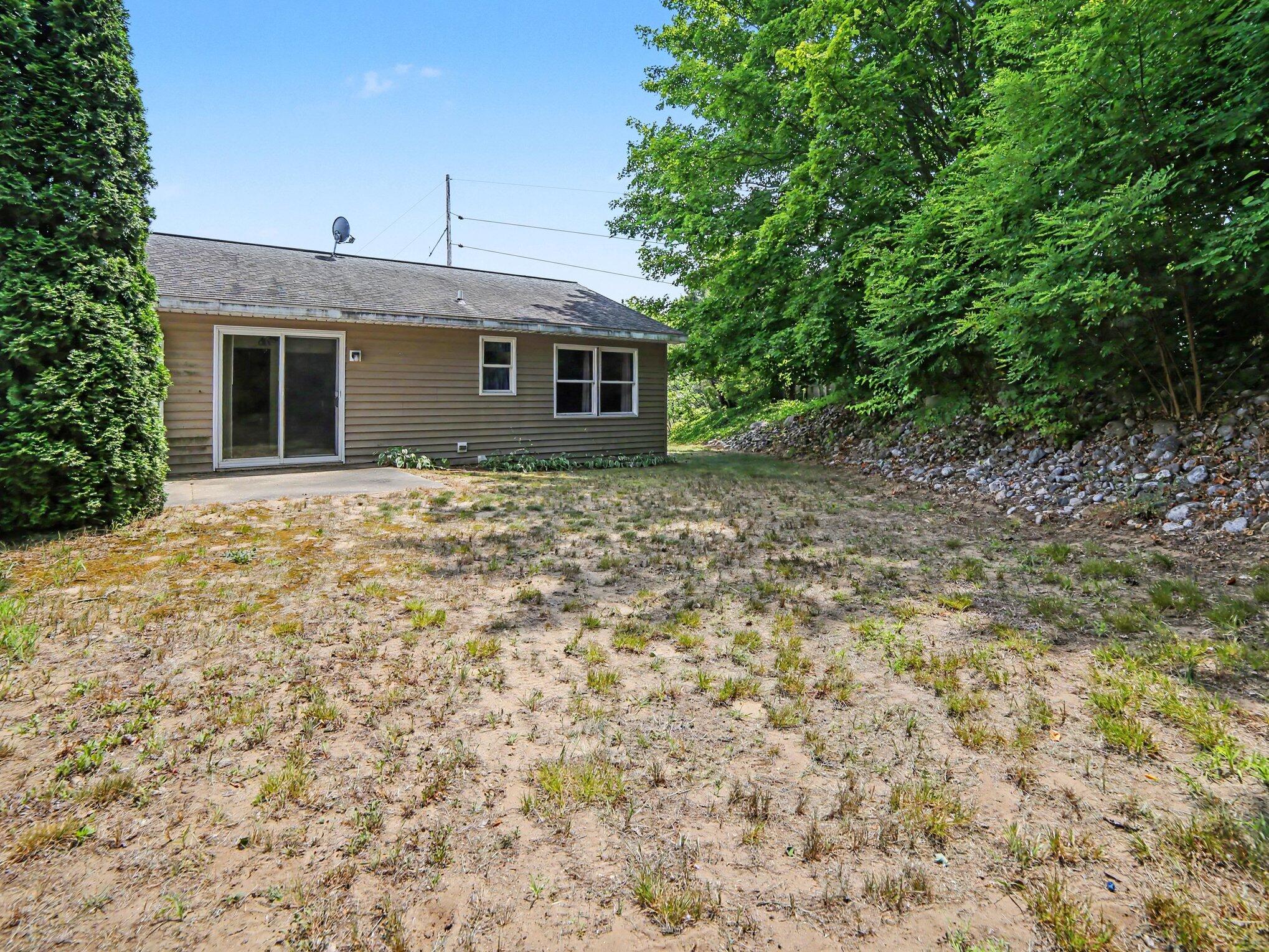 218 Devonwood Drive Property Photo 15