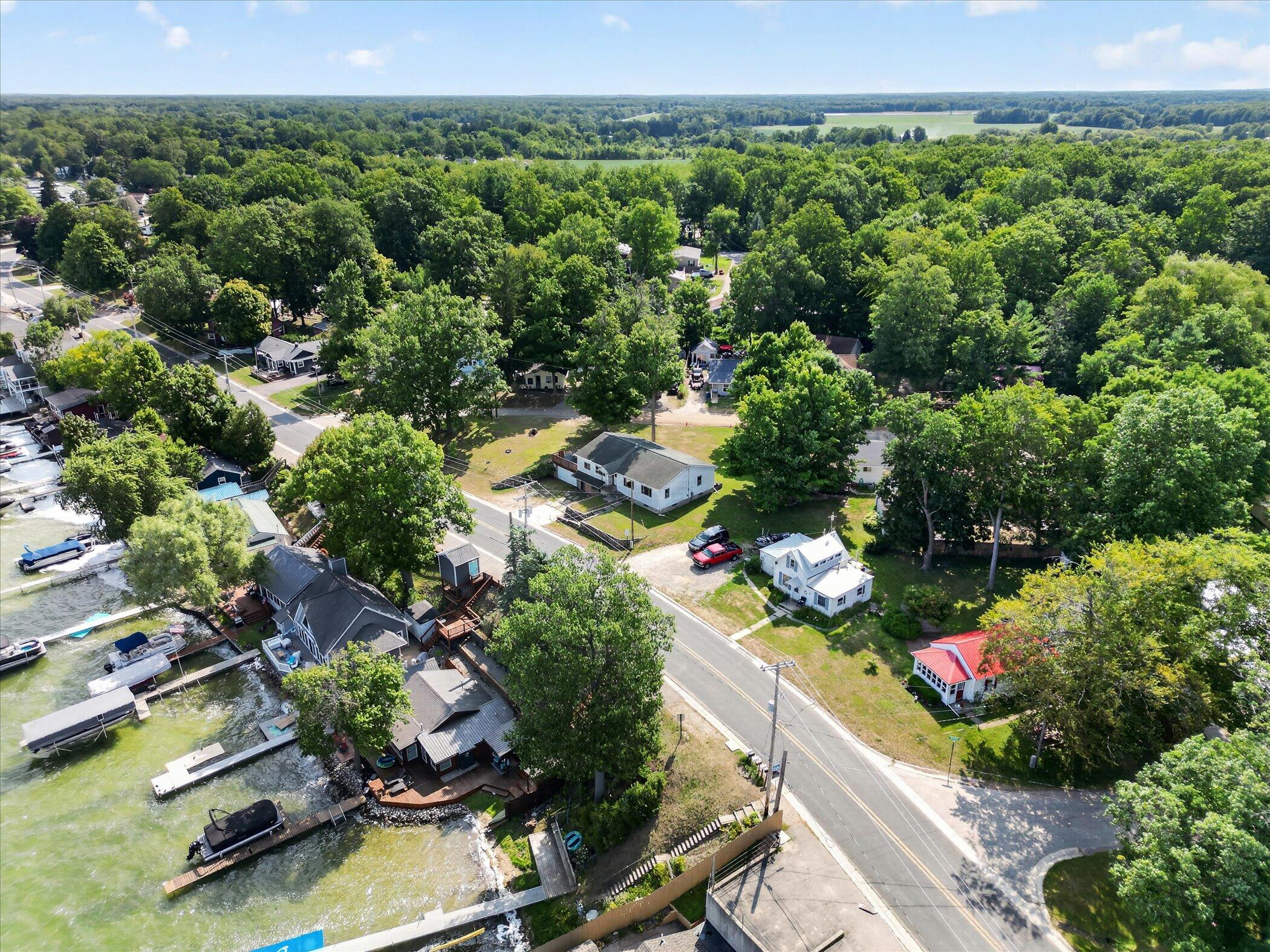 2610 S Shore Drive Property Photo 38