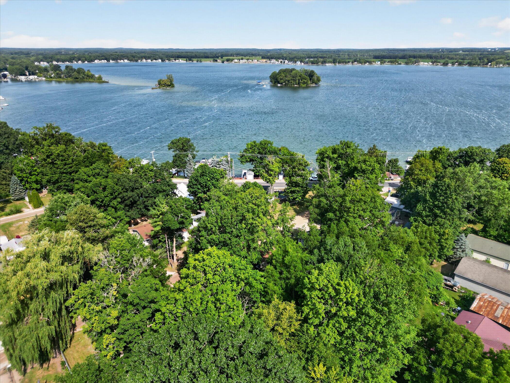2610 S Shore Drive Property Photo 42