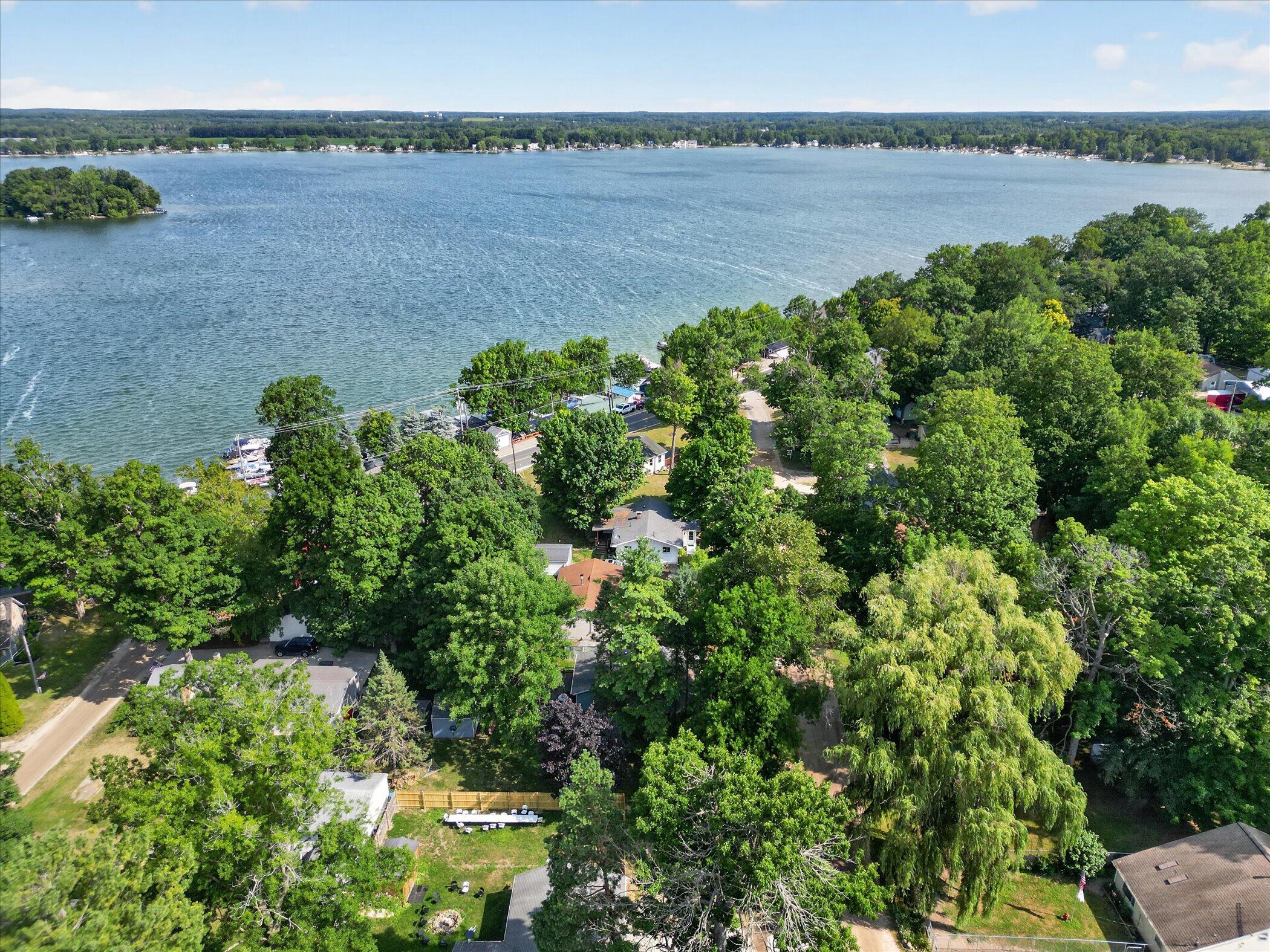 2610 S Shore Drive Property Photo 43