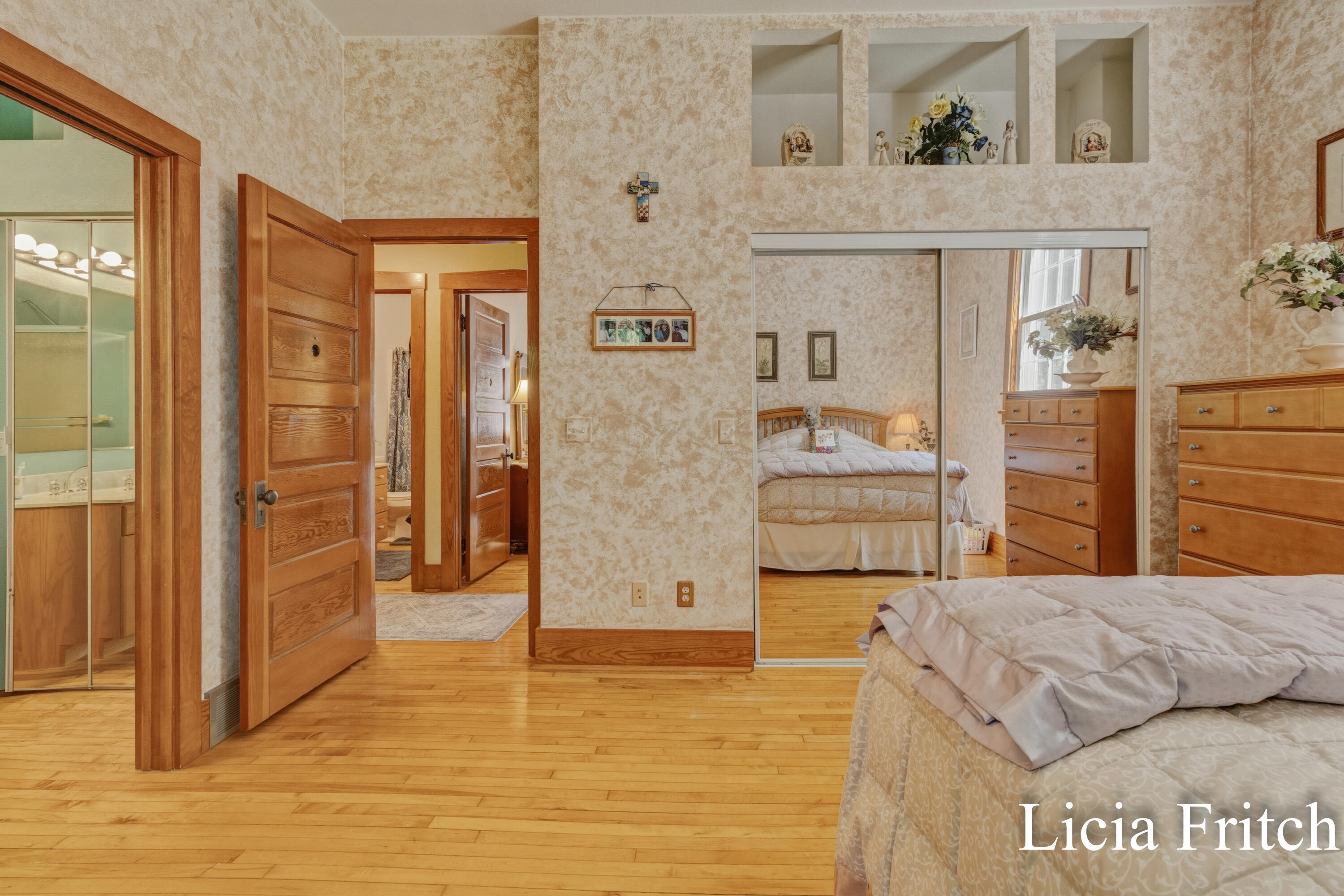 6421 Durham Road Property Photo 18