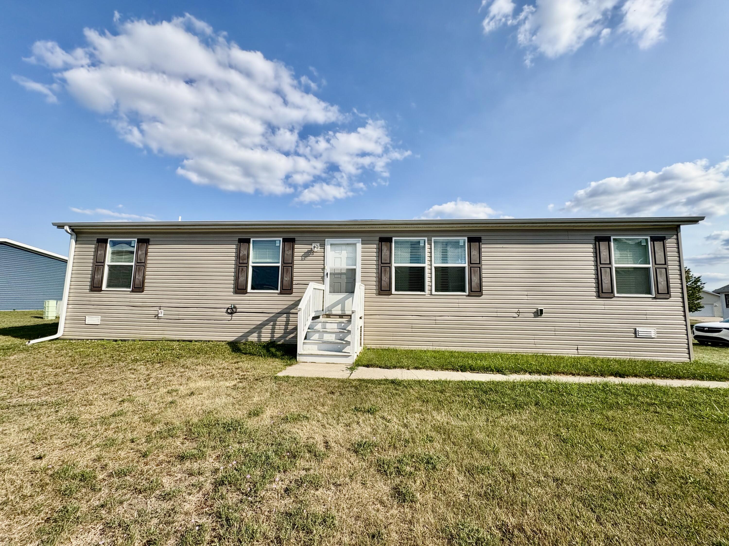 1050 Cambry Circle Property Photo 1