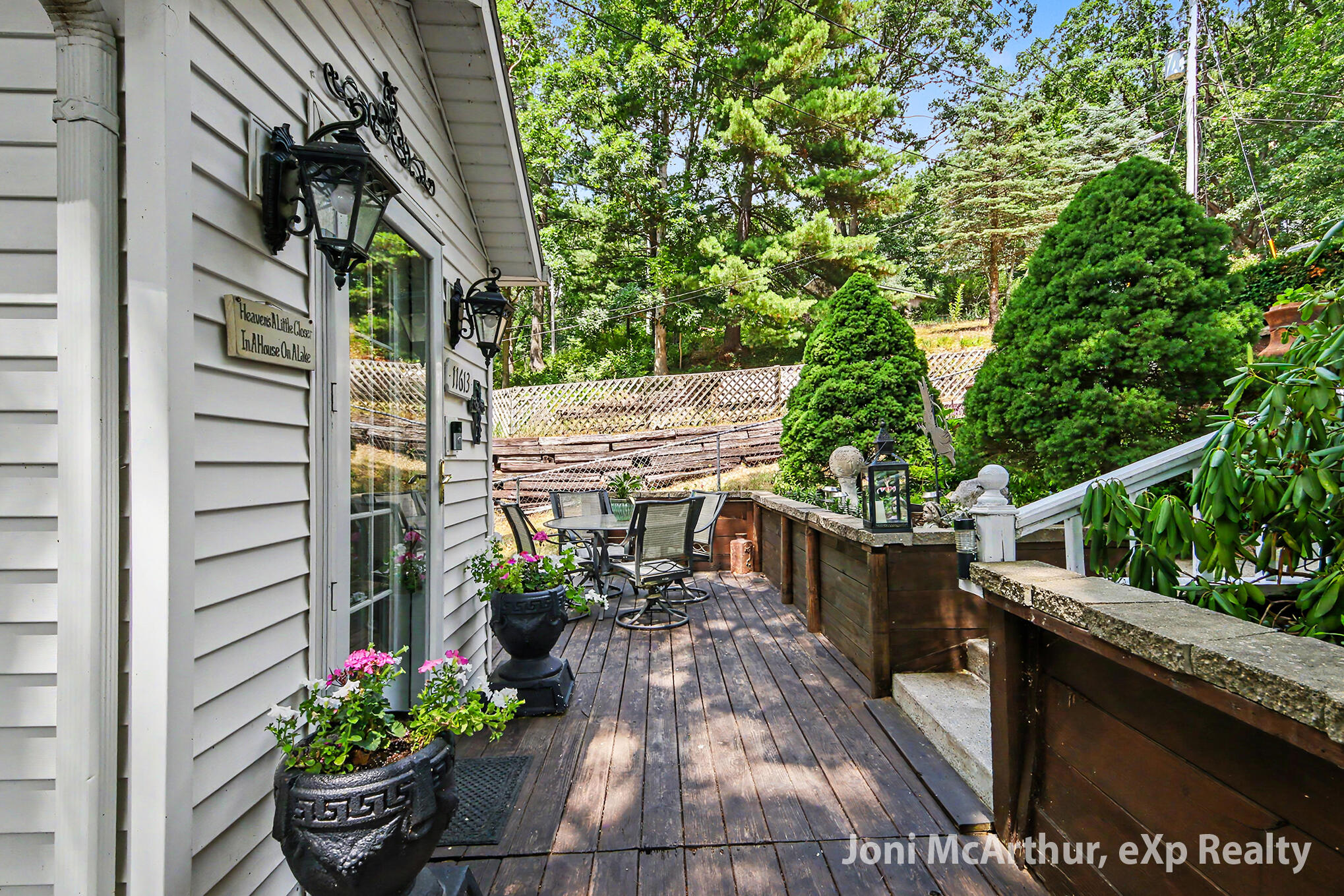 11613 Orchard Park Drive Ne Property Photo 5