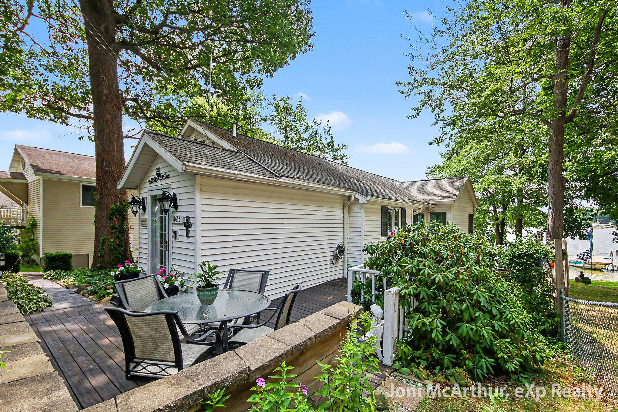 11613 Orchard Park Drive Ne Property Photo 8