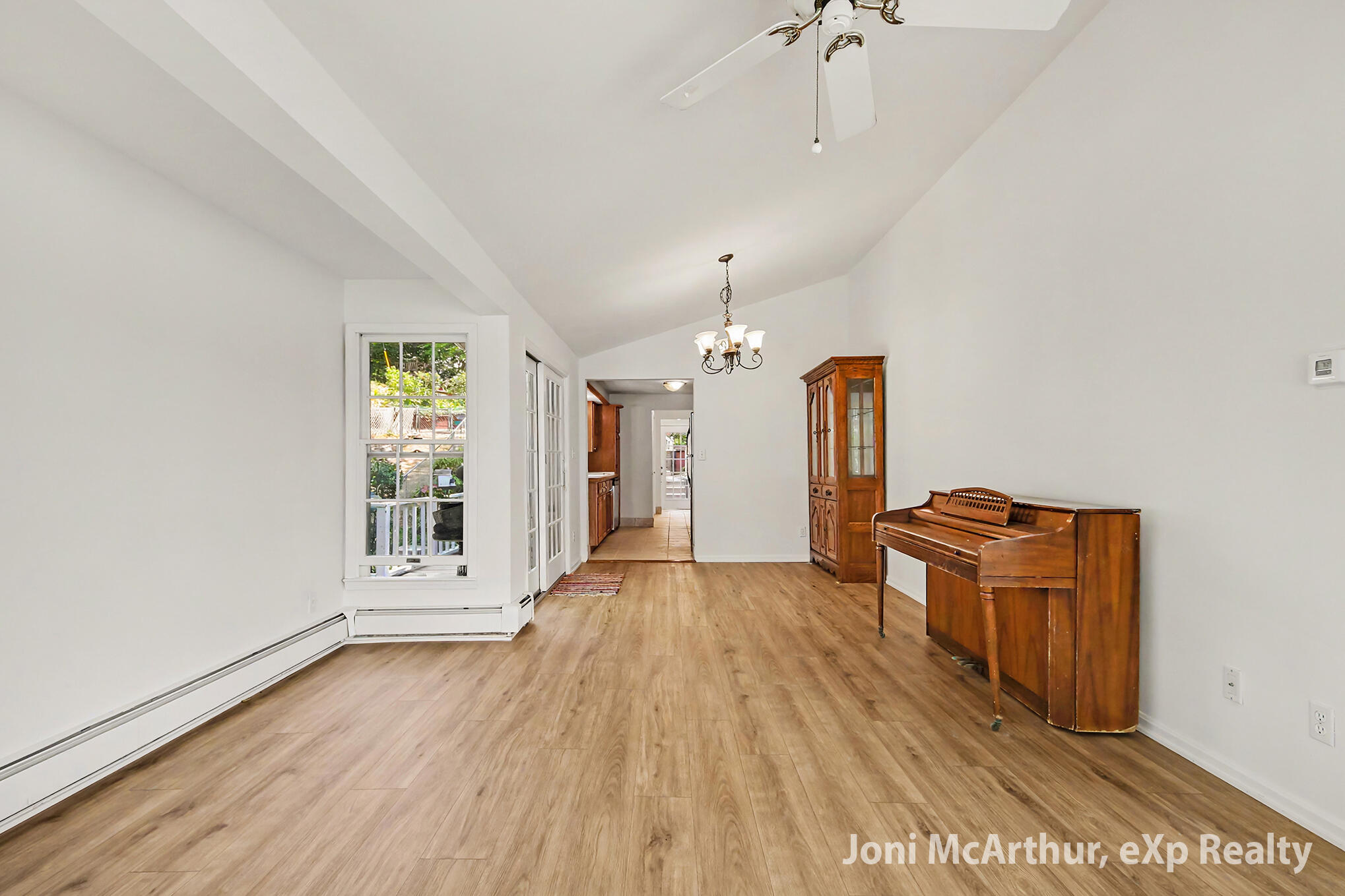 11613 Orchard Park Drive Ne Property Photo 12