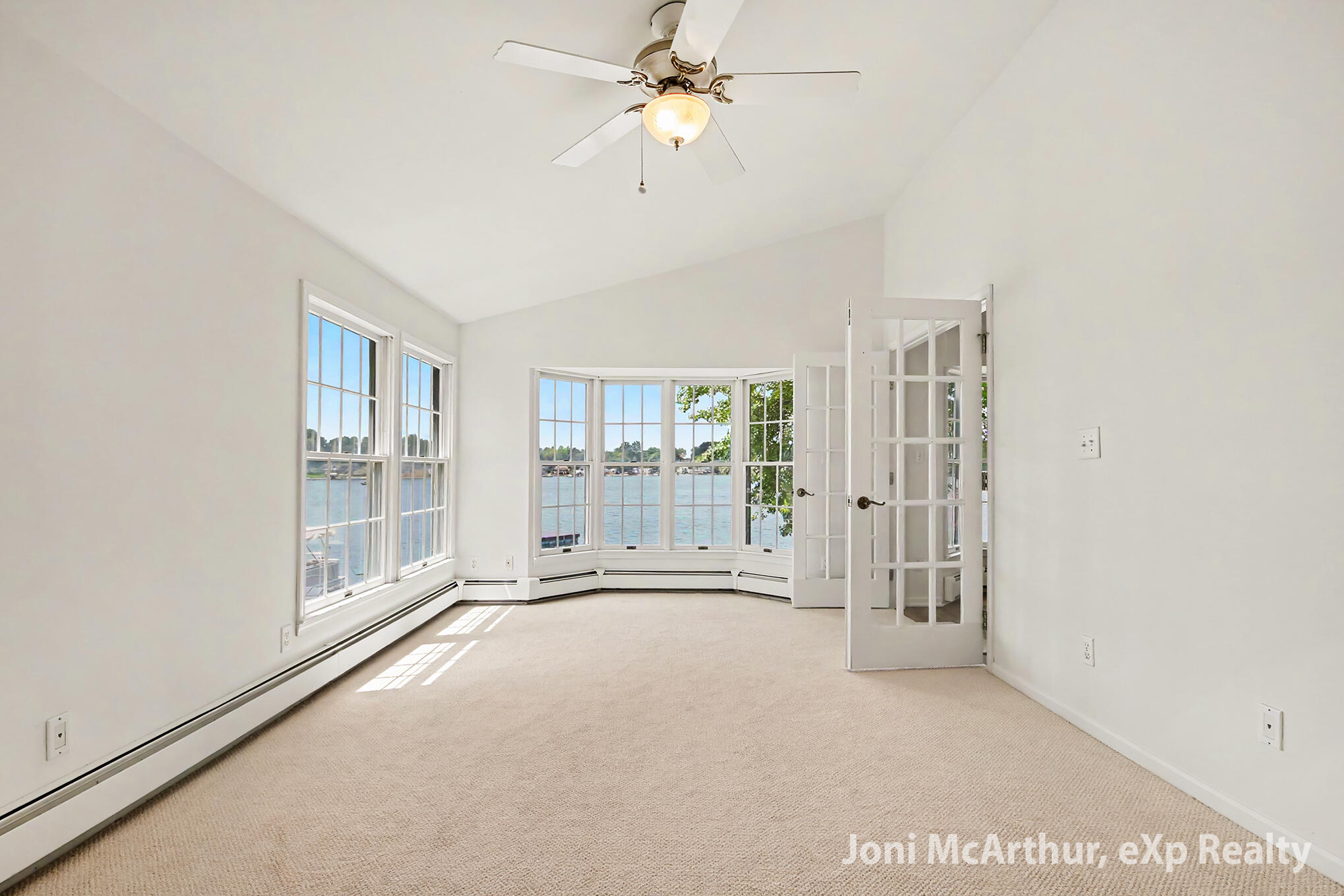 11613 Orchard Park Drive Ne Property Photo 14