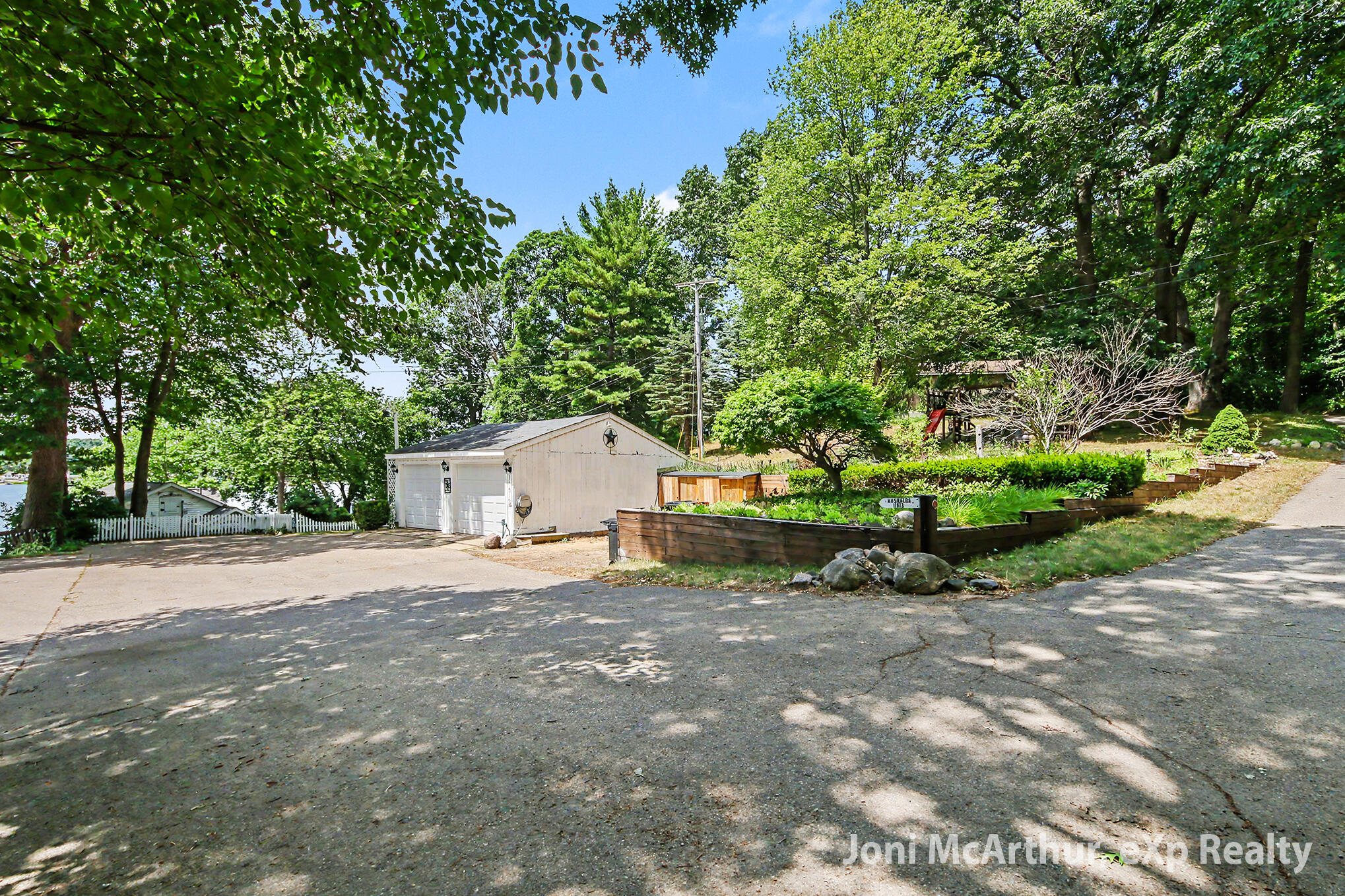 11613 Orchard Park Drive Ne Property Photo 29