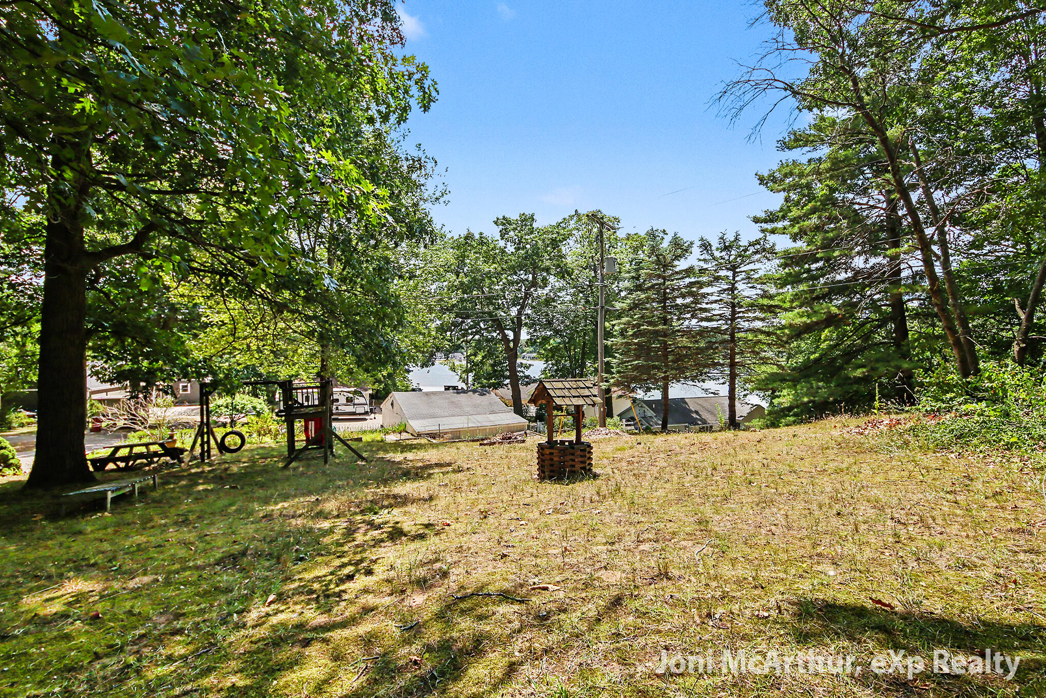 11613 Orchard Park Drive Ne Property Photo 30