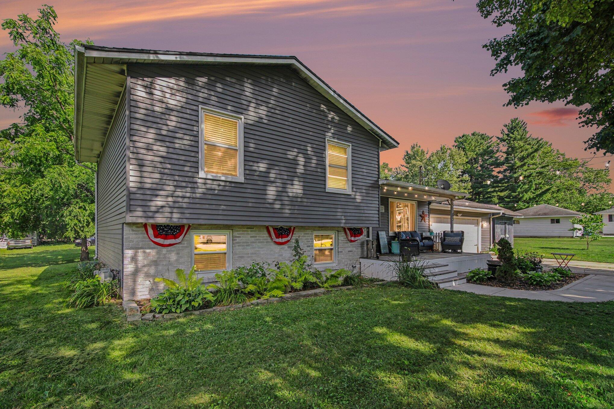 5105 Sharon Drive Property Photo 1