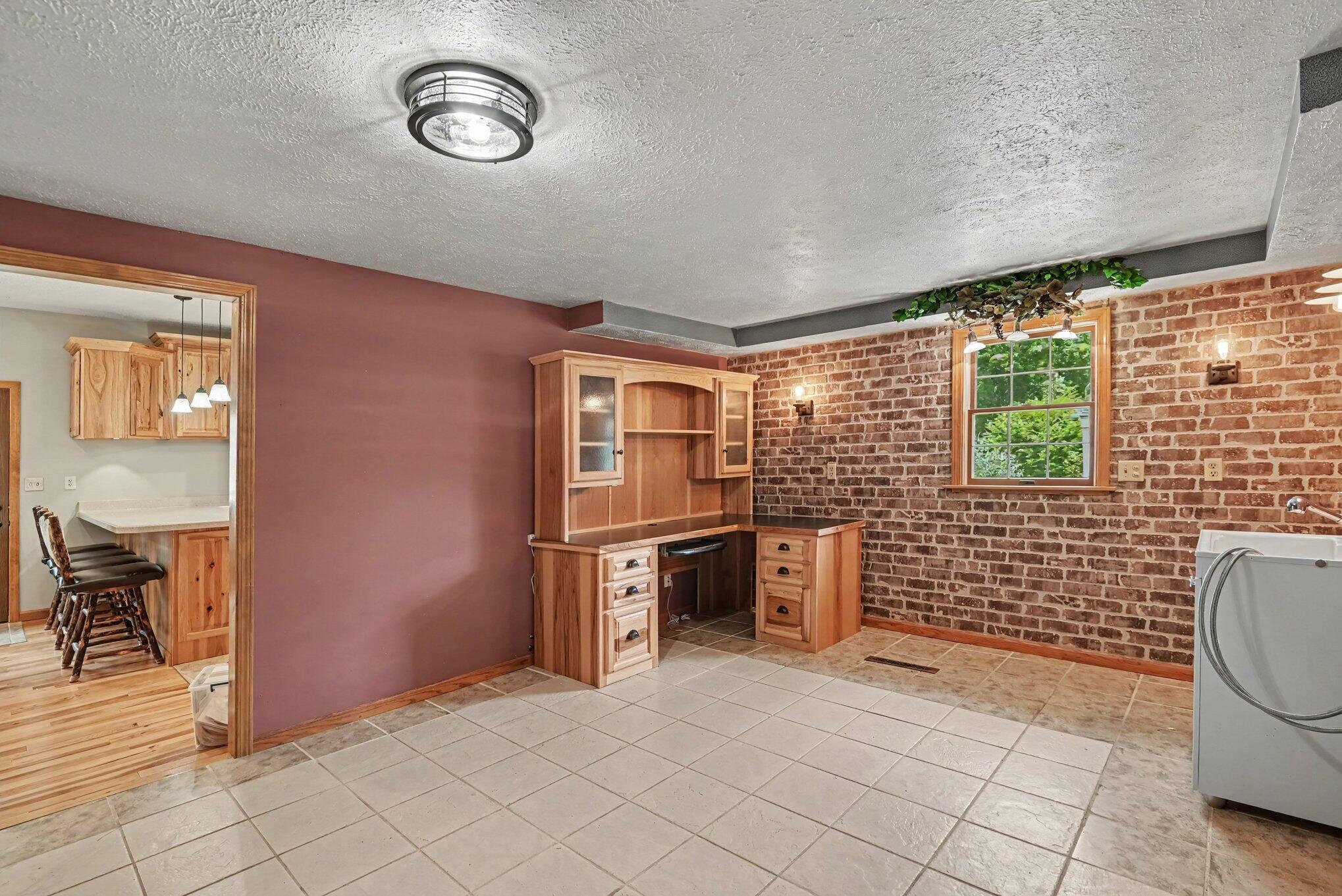 217 Prospect Street Property Photo 7