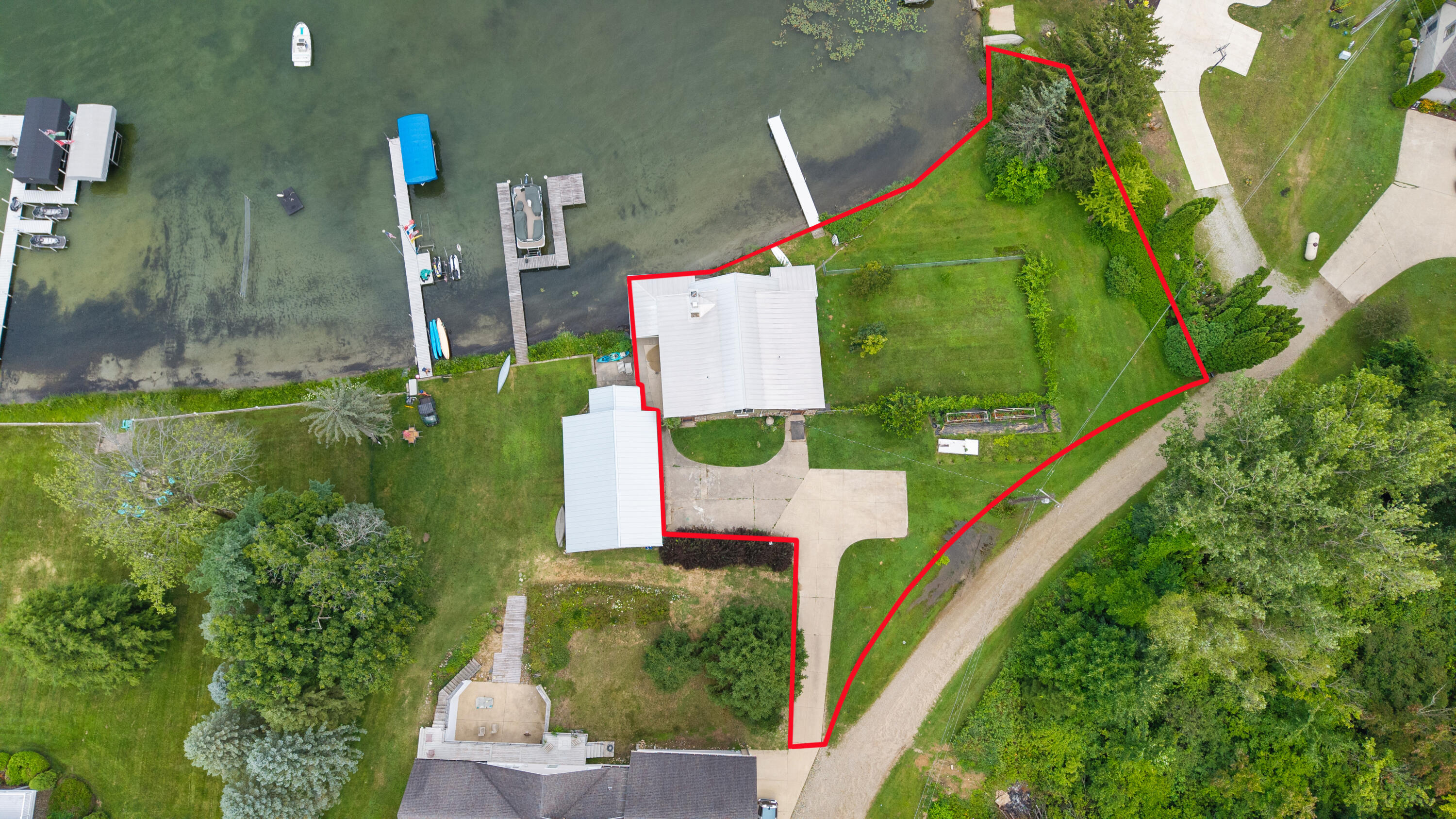 20214 Detente Road Property Photo 9
