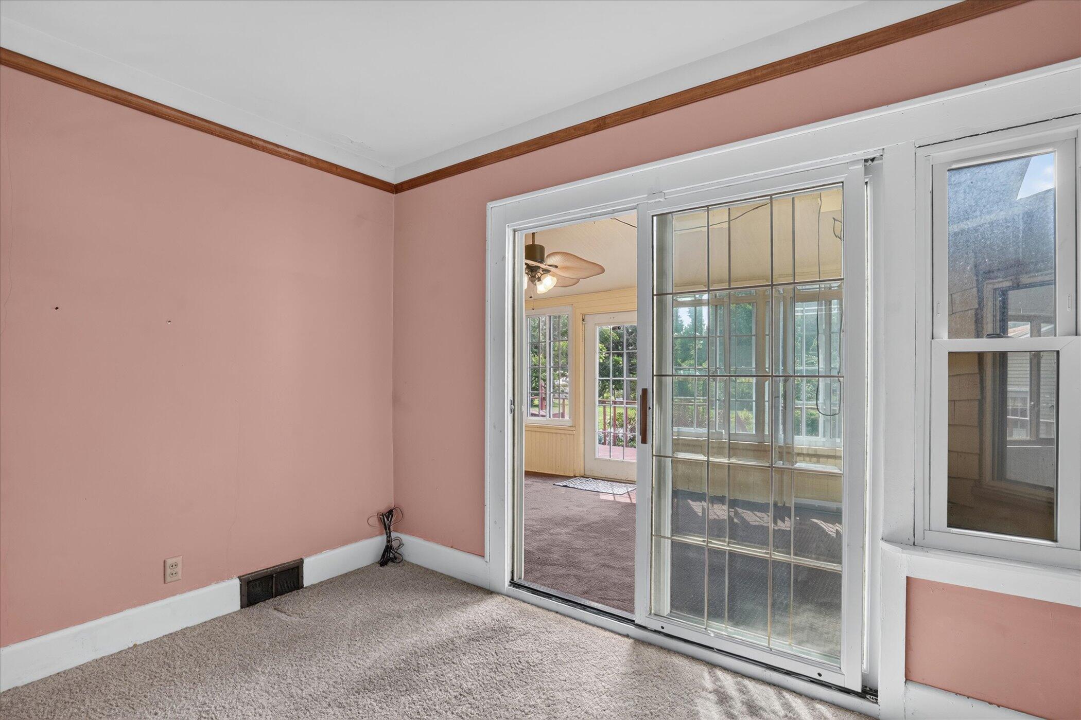 1318 E Michigan Avenue Property Photo 27