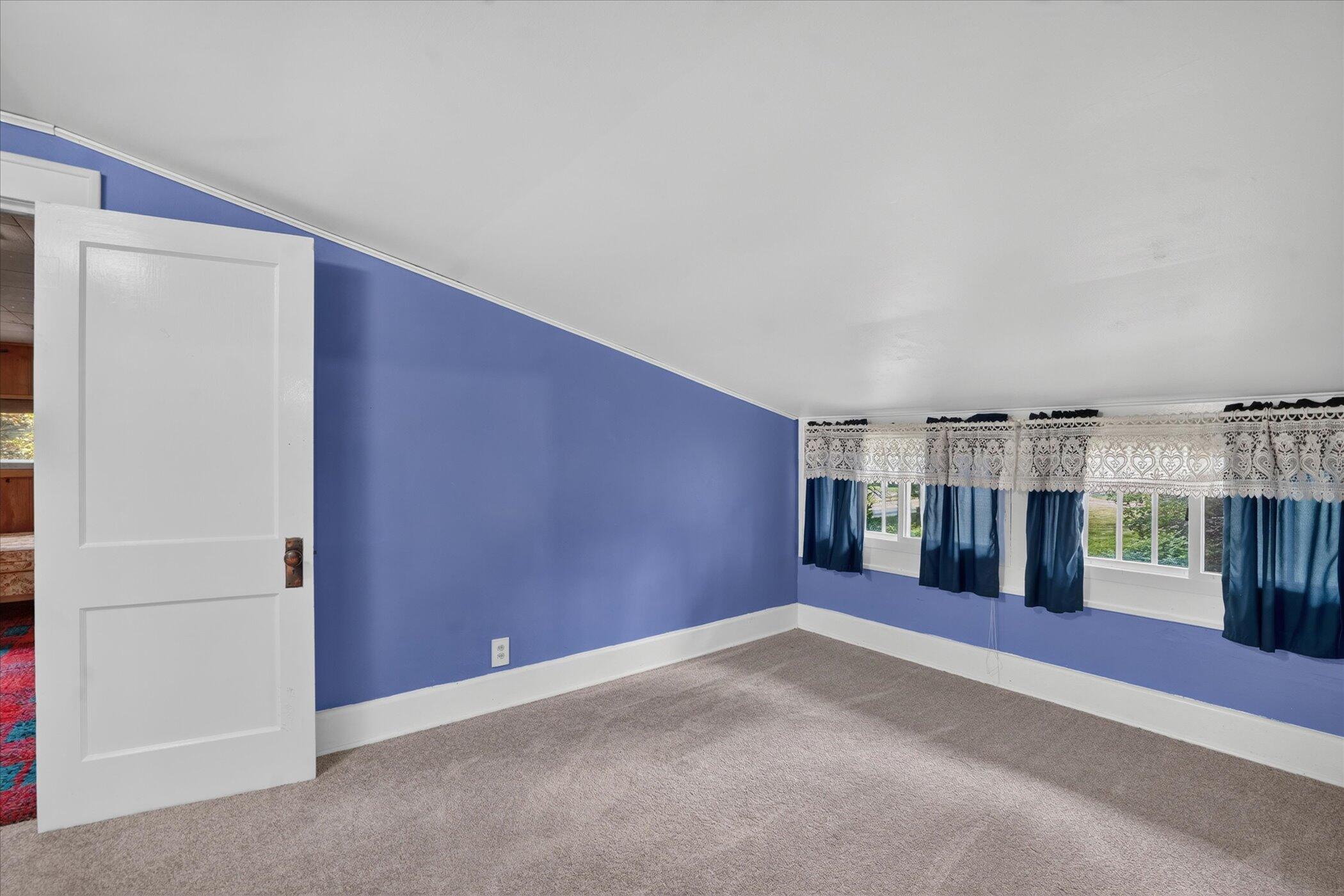 1318 E Michigan Avenue Property Photo 35