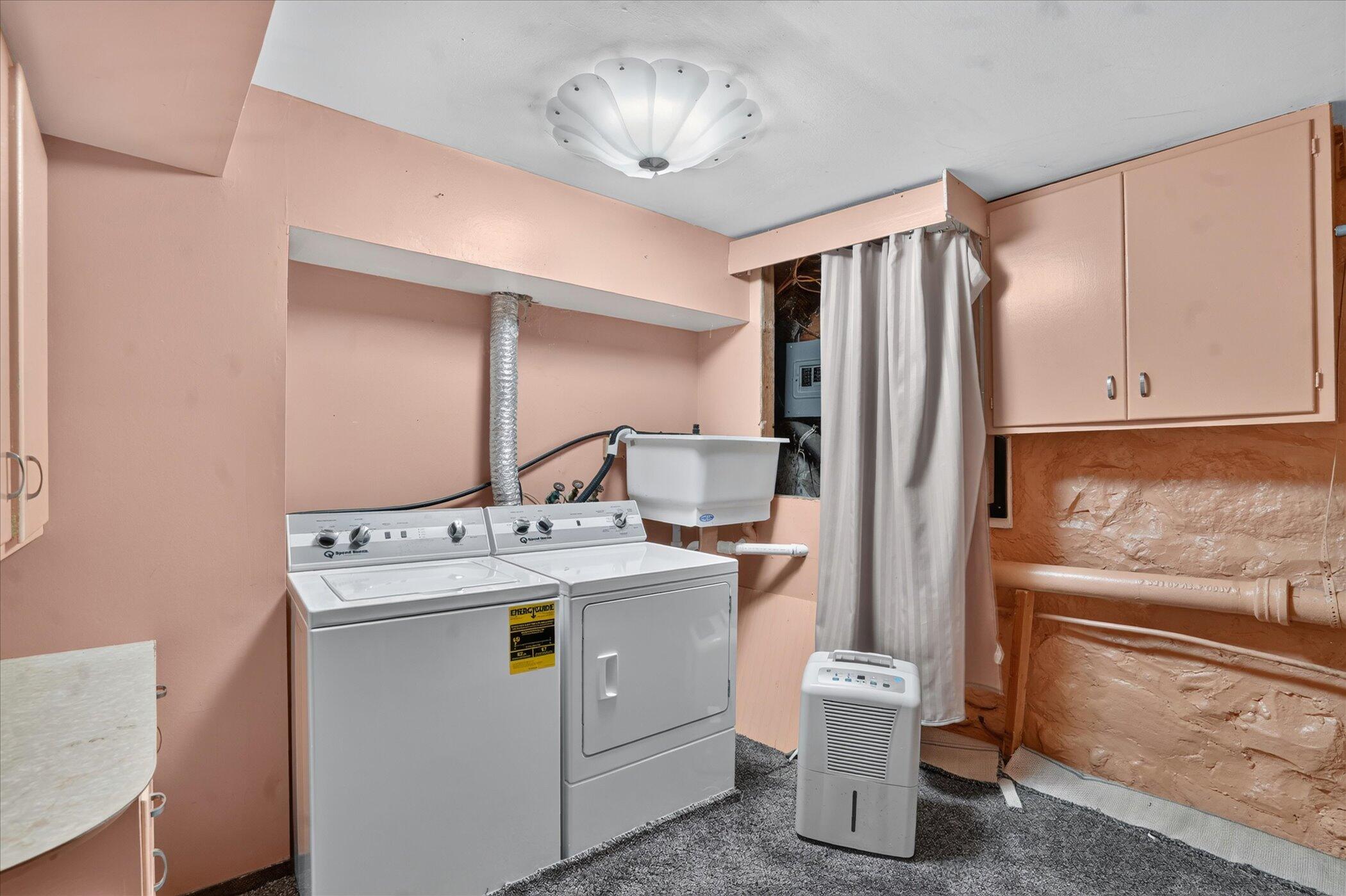 1318 E Michigan Avenue Property Photo 47
