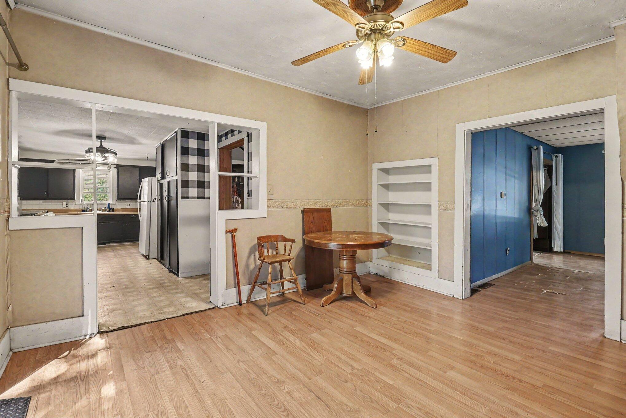 263 10th Street Property Photo 4