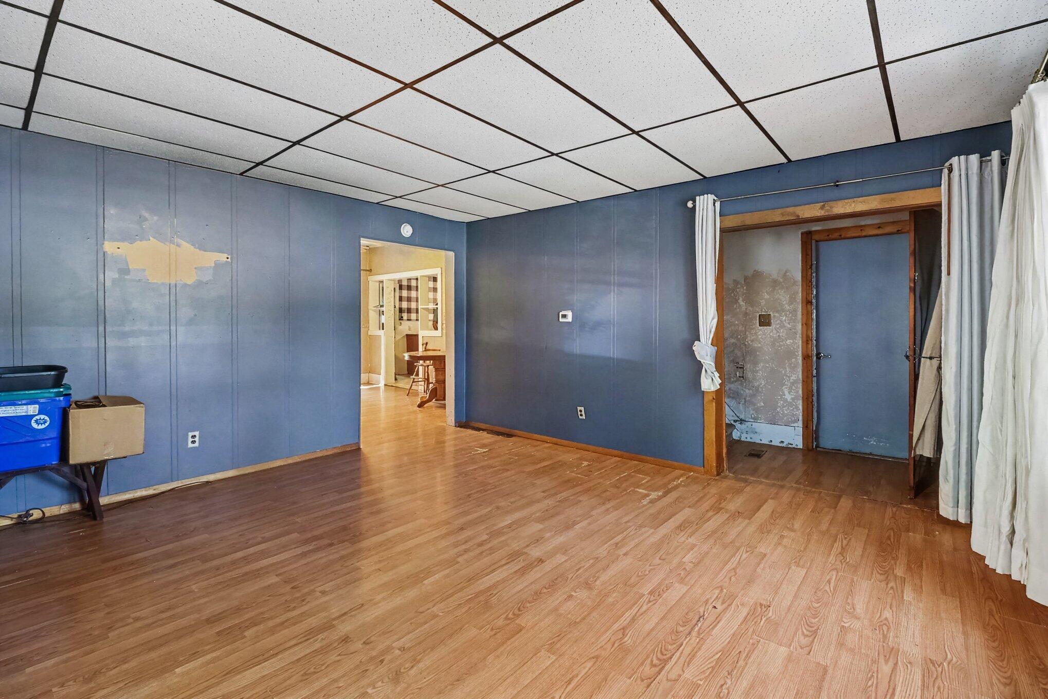 263 10th Street Property Photo 9