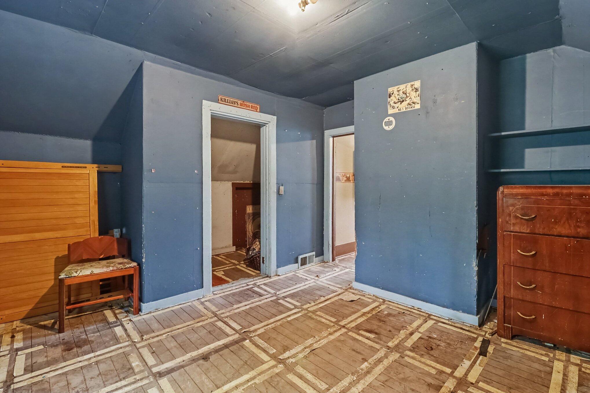 263 10th Street Property Photo 14