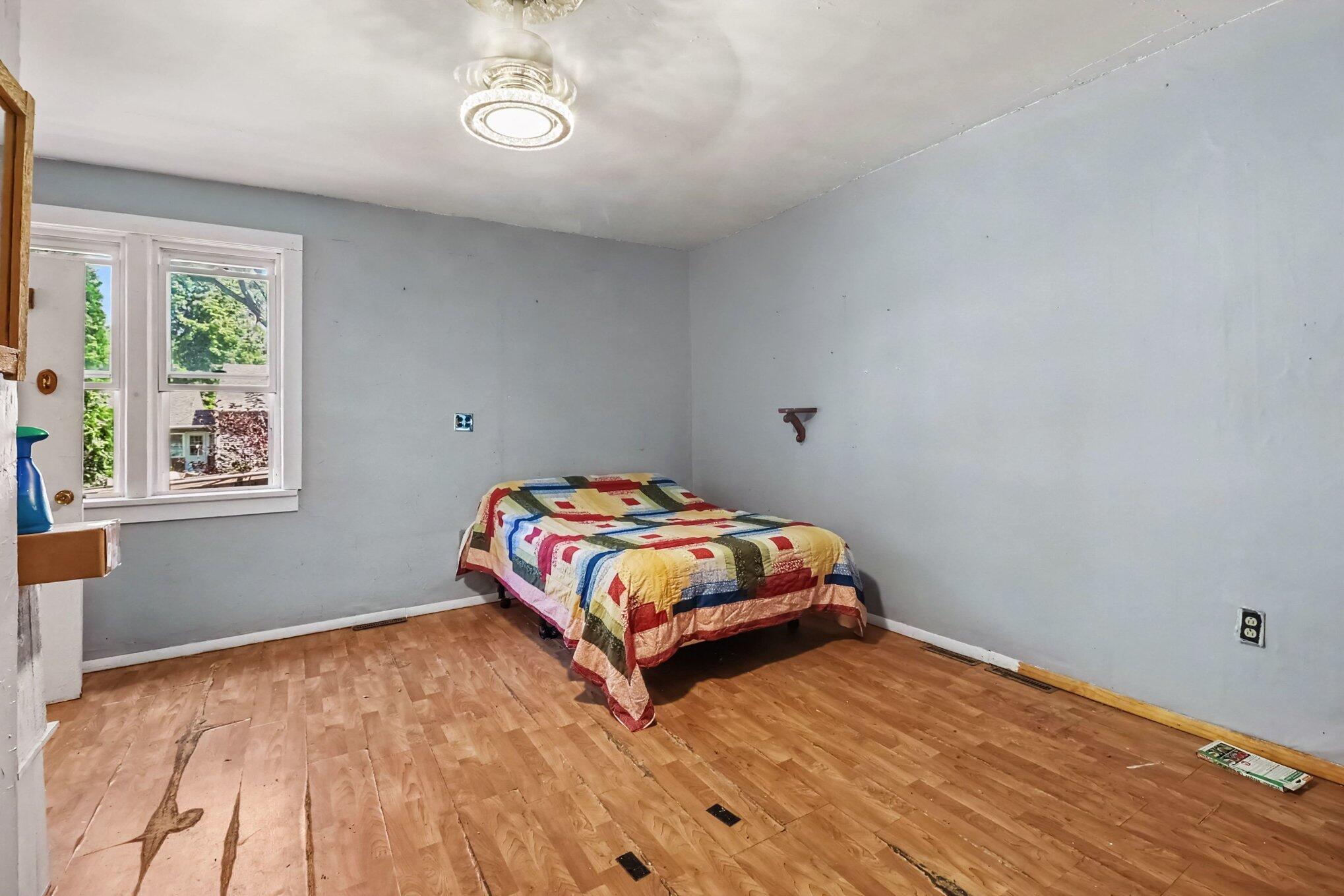 263 10th Street Property Photo 18