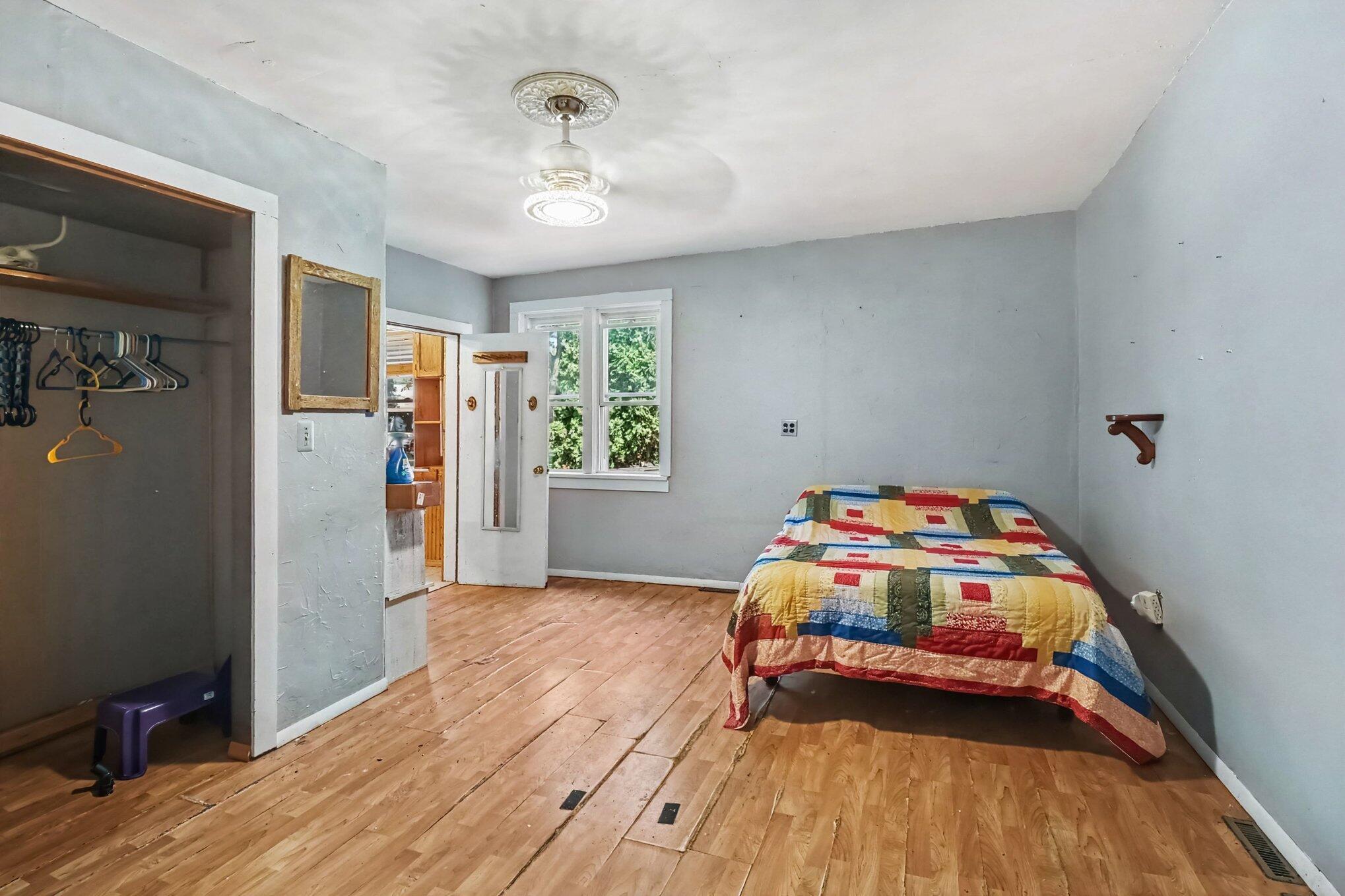 263 10th Street Property Photo 19