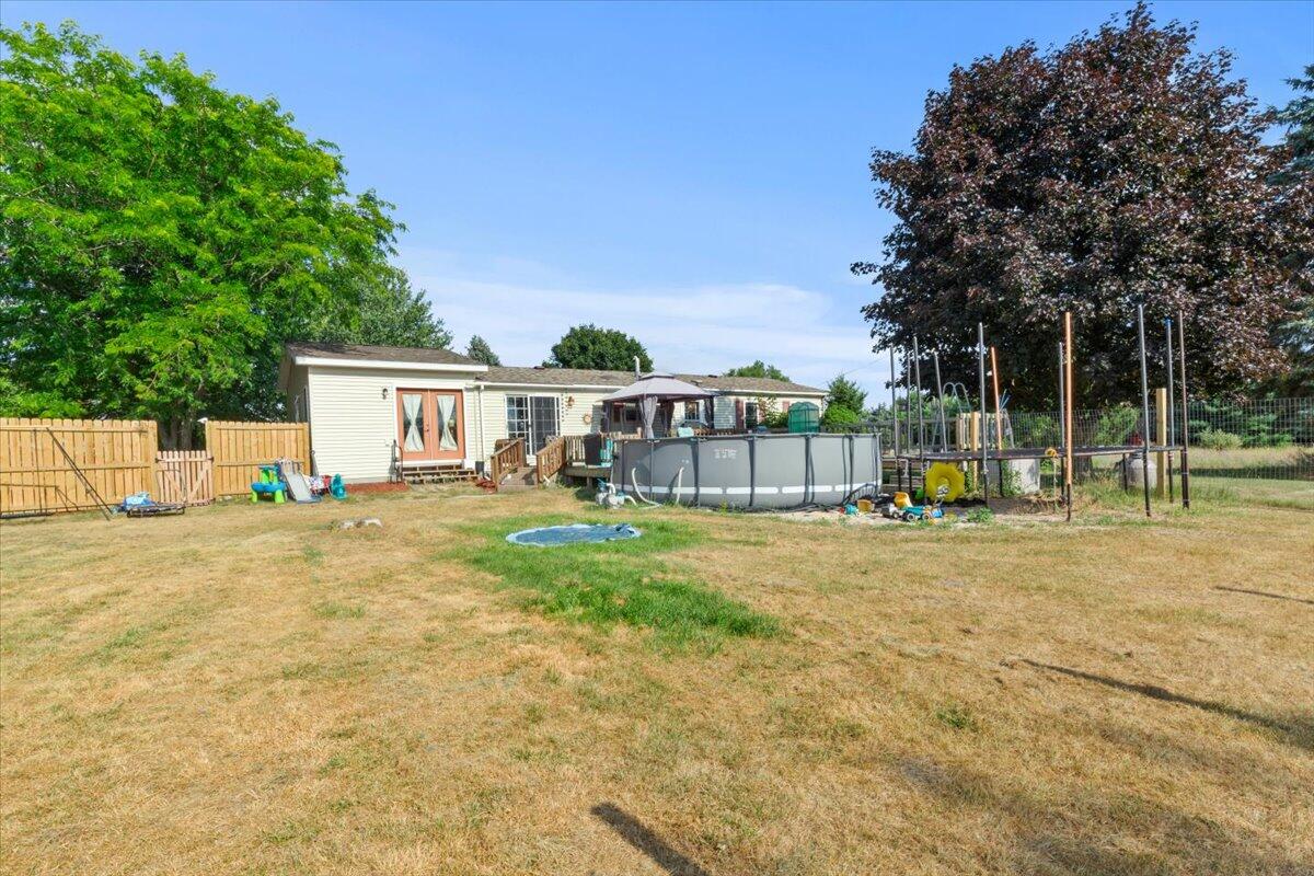 11383 Bale Road Property Photo 9