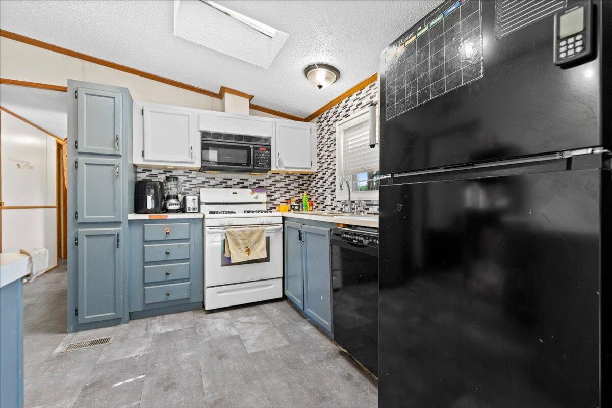 11383 Bale Road Property Photo 17