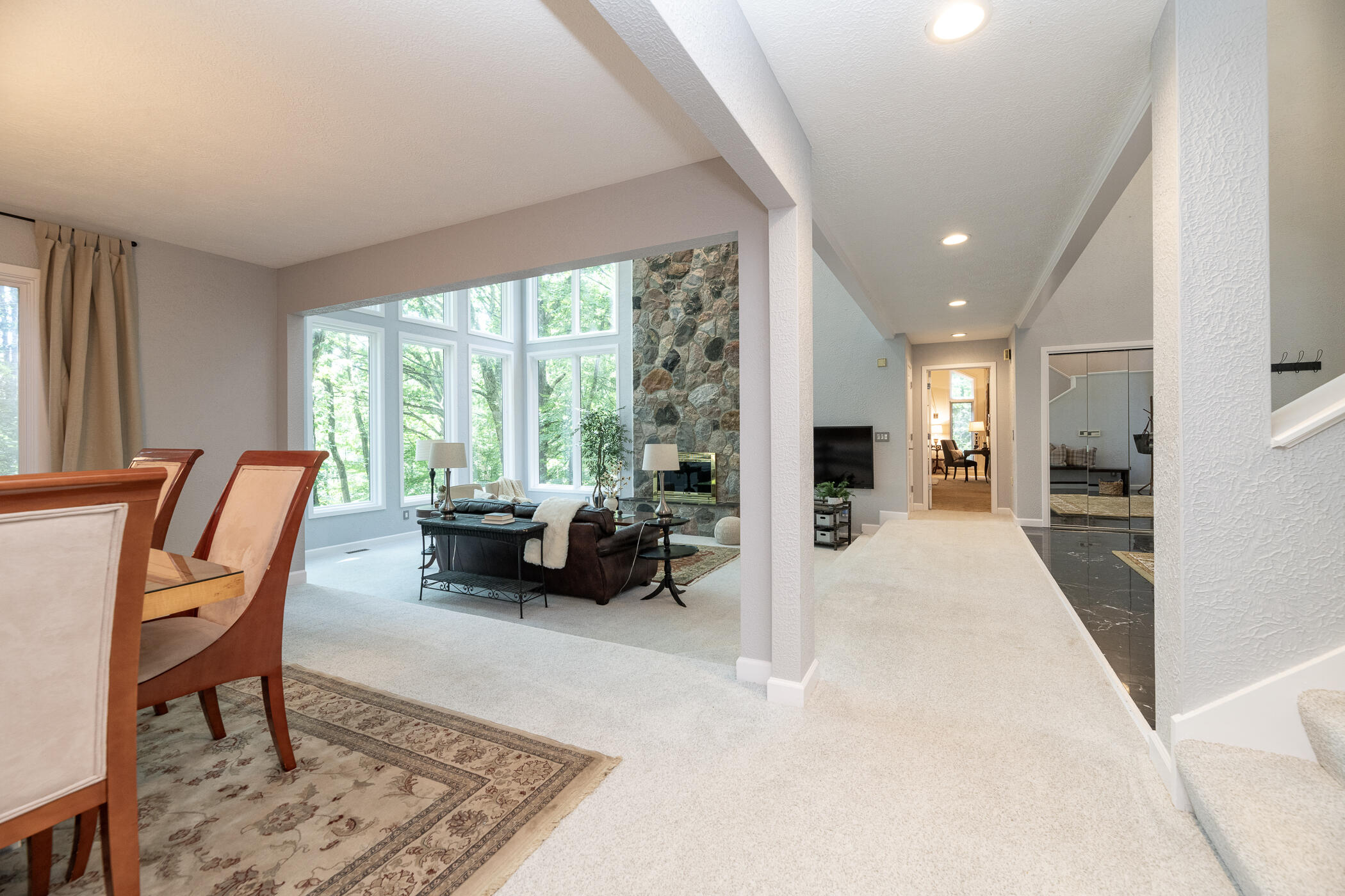 7129 Lakeridge Place Property Photo 14
