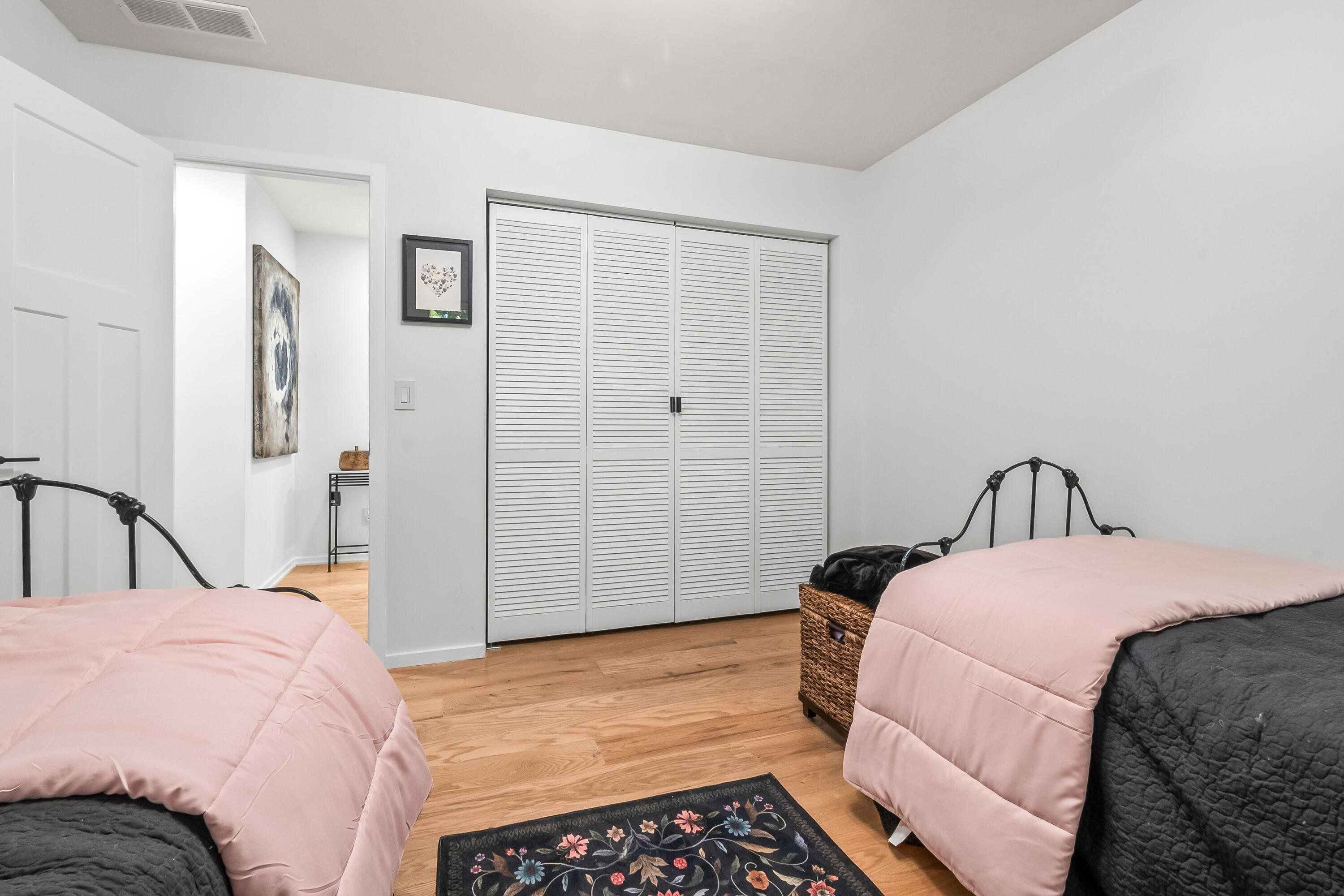 4720 Nirvana Drive Property Photo 35