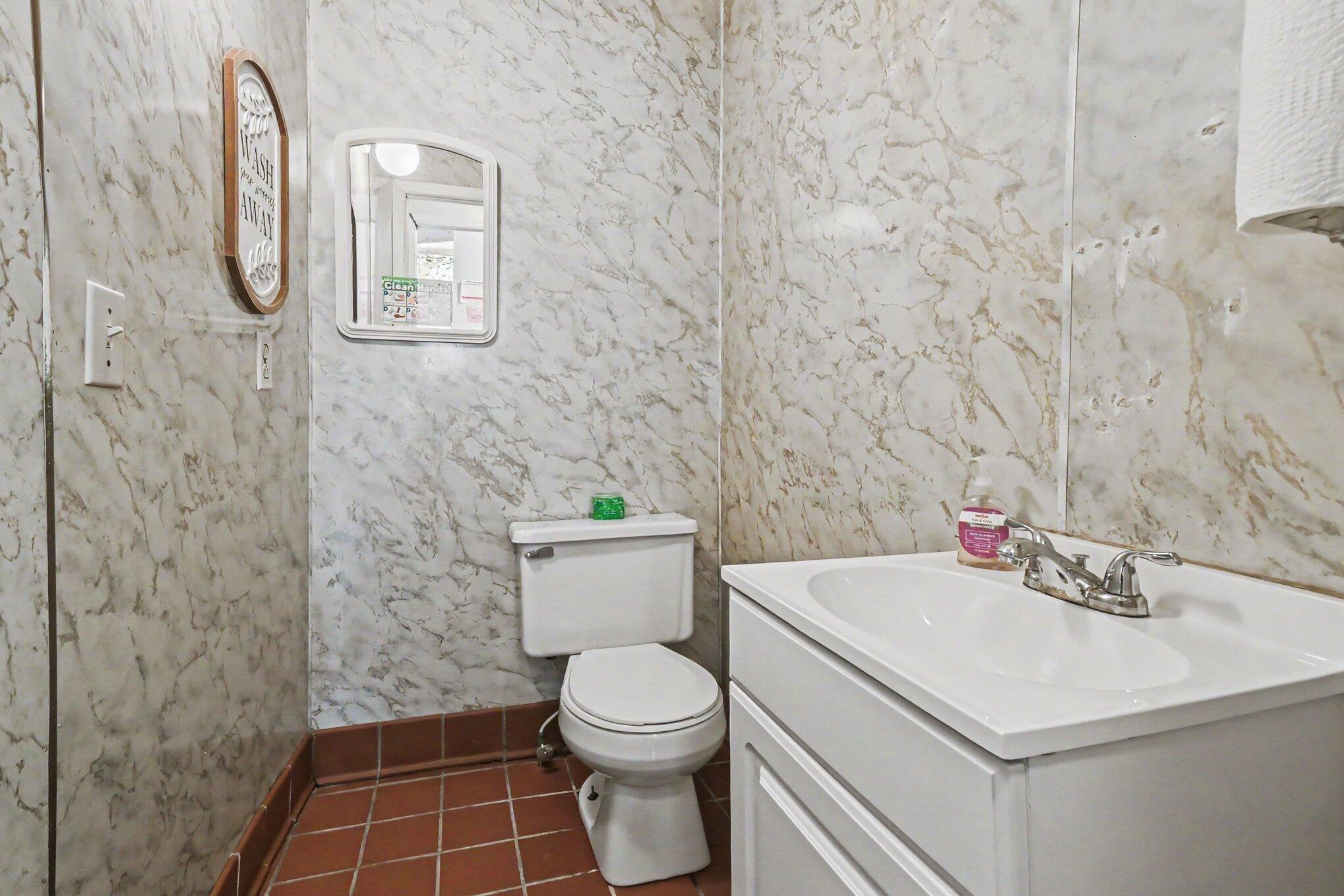 108 E Bellevue Street Property Photo 10