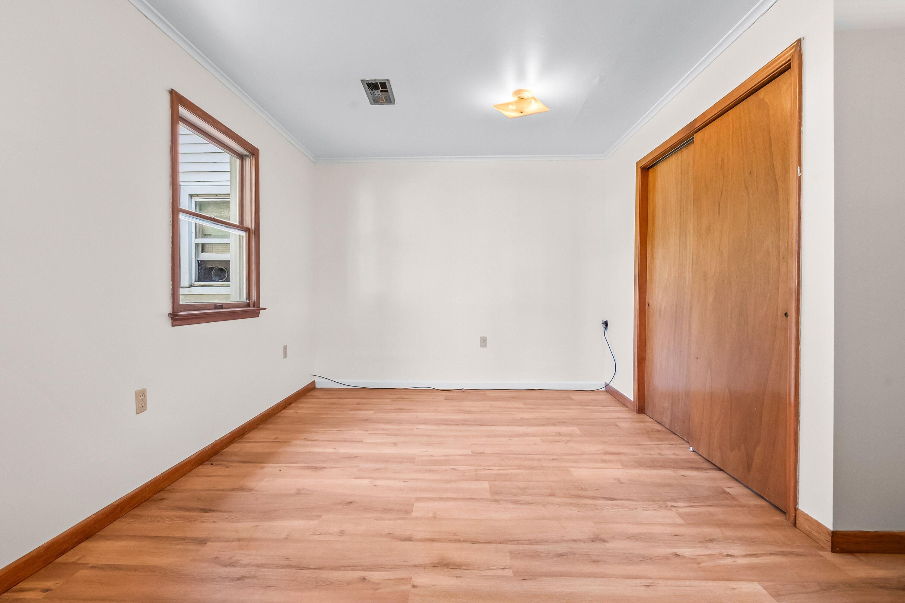 118 W Chicago Road Property Photo 29
