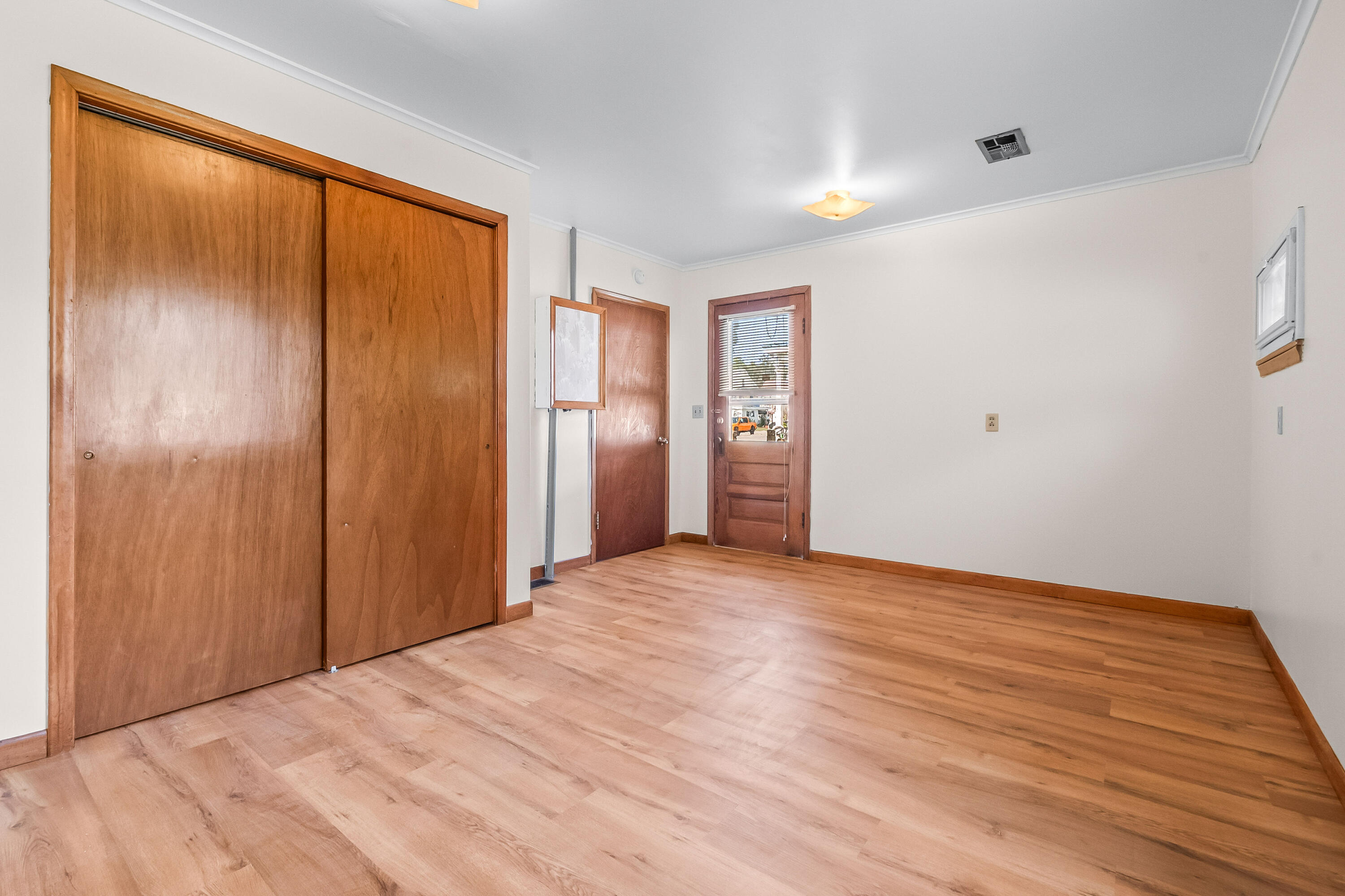 118 W Chicago Road Property Photo 30
