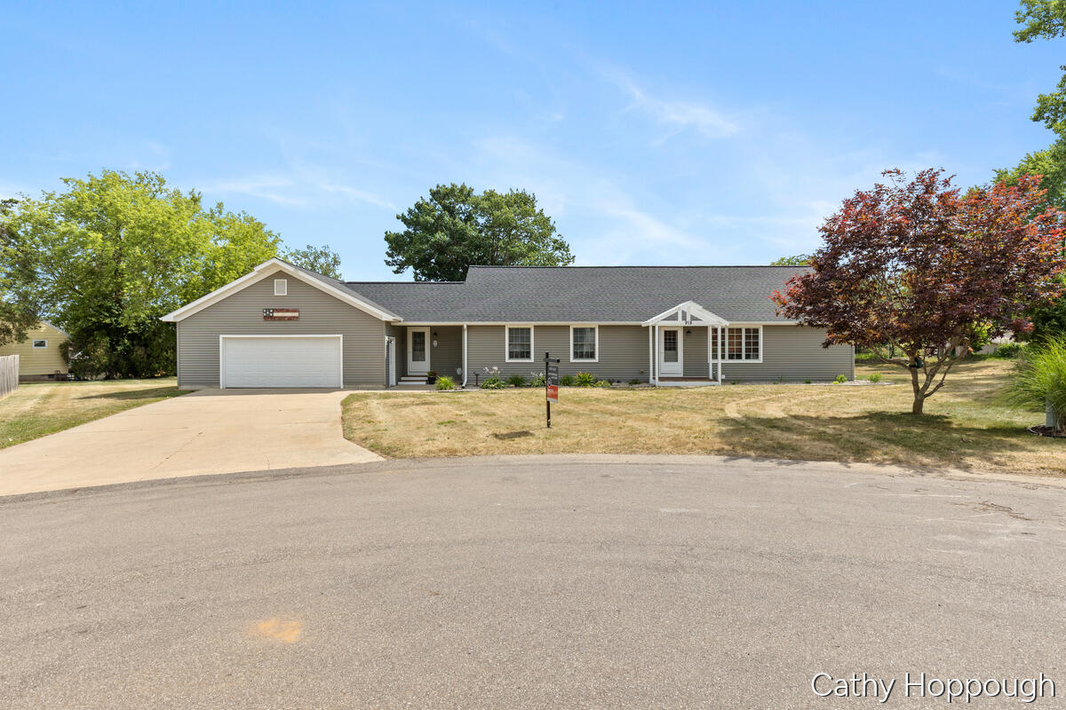 918 Emerald Circle Property Photo 1