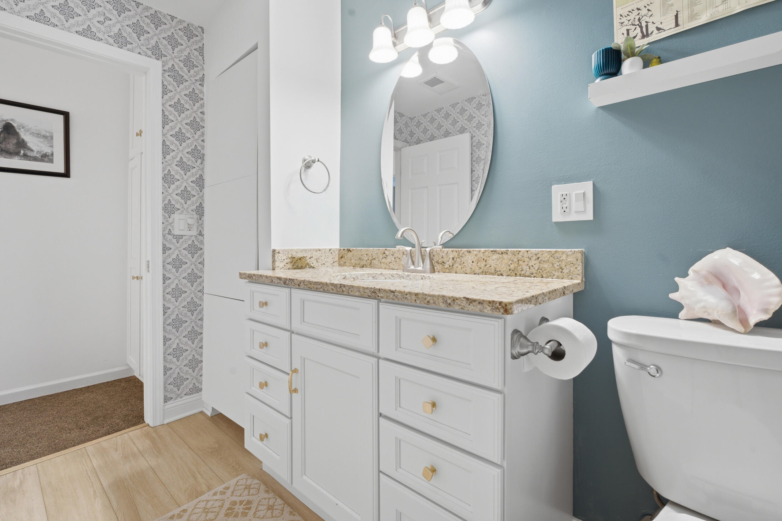 1323 Wolcott Avenue Property Photo 19