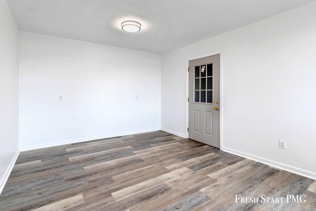 88 N Main Street Ne Property Photo 24