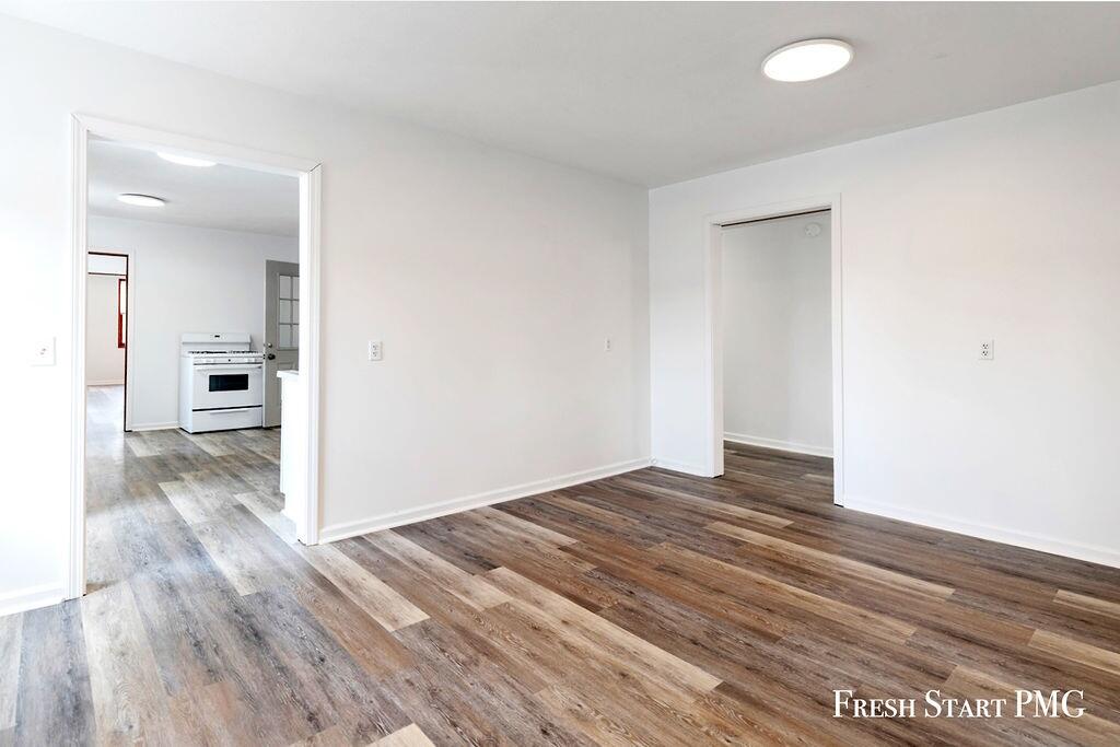 88 N Main Street Ne Property Photo 25