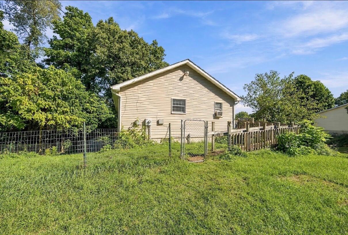 24108 Banker Street Property Photo 1