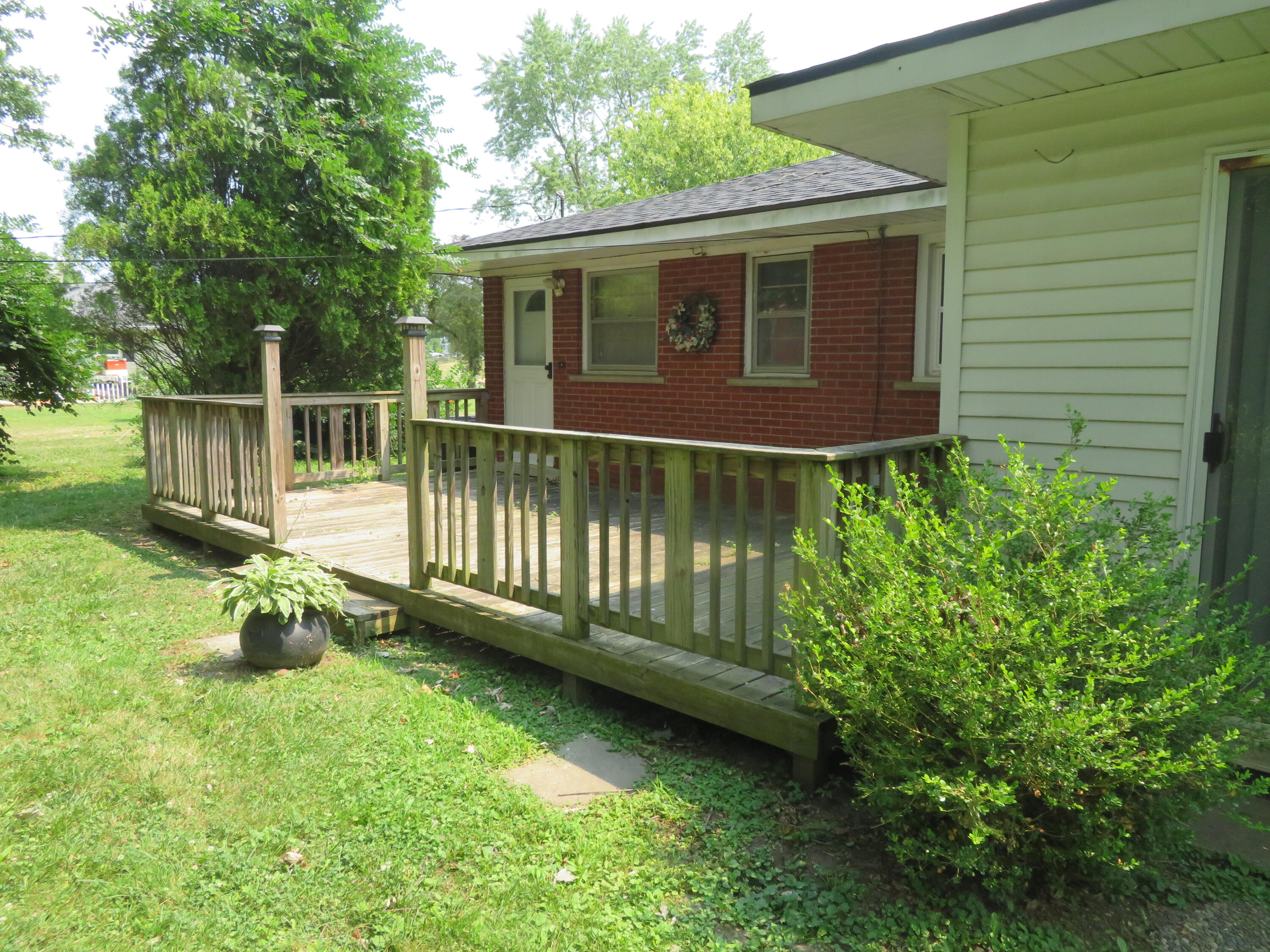 11000 Morton Taylor Road Property Photo 3