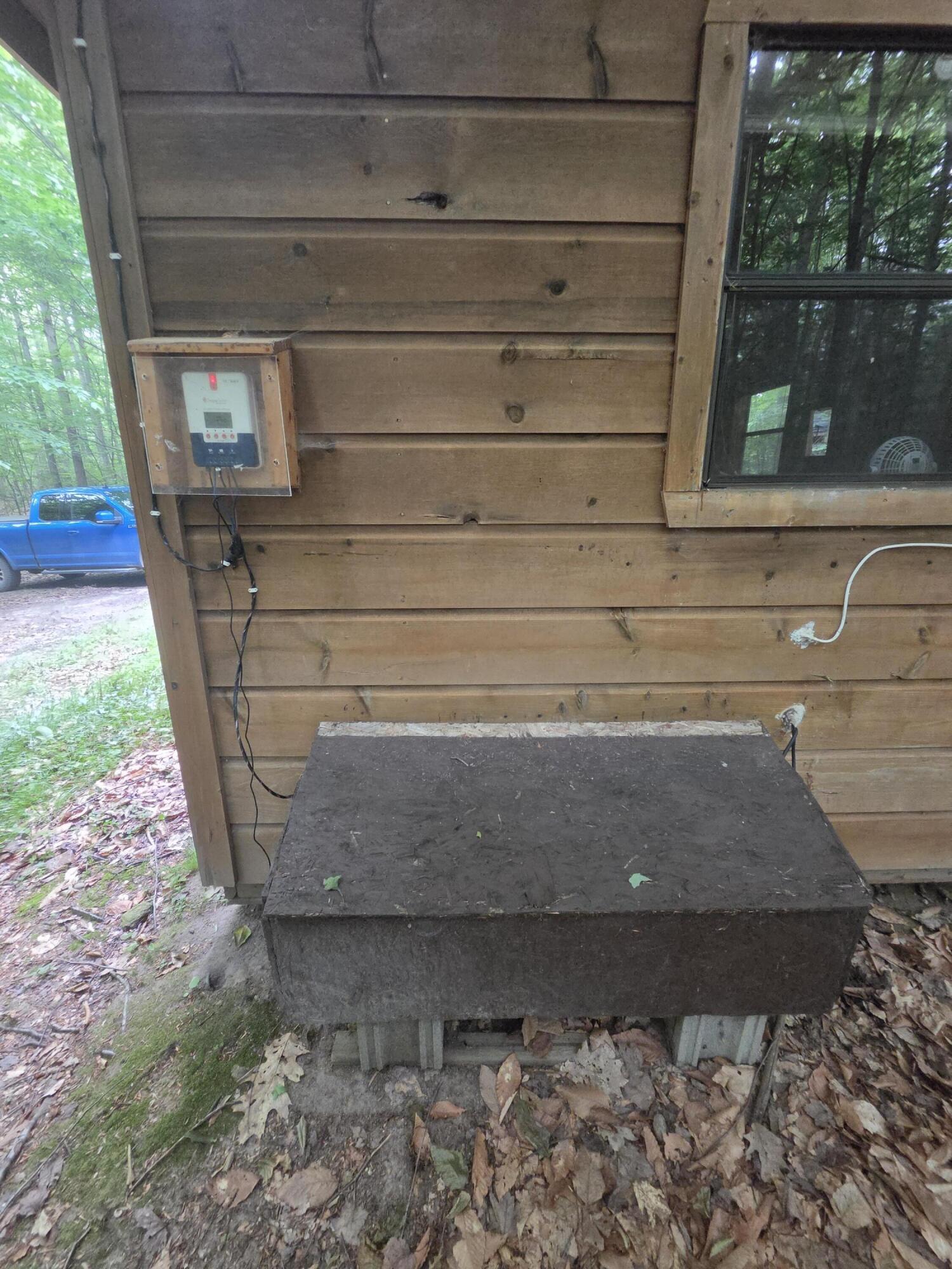 14739 9 Mile Road Property Photo 6