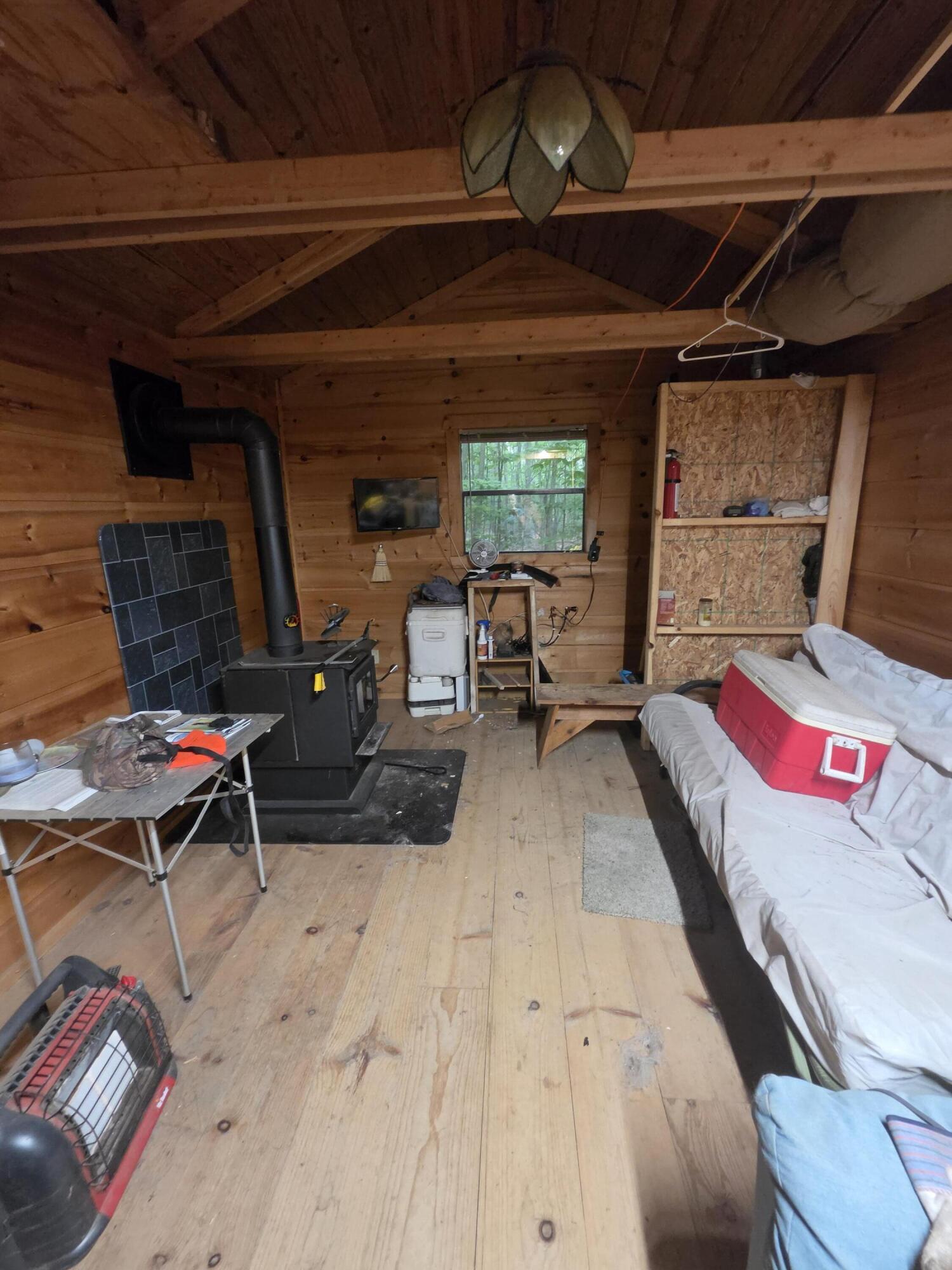 14739 9 Mile Road Property Photo 24