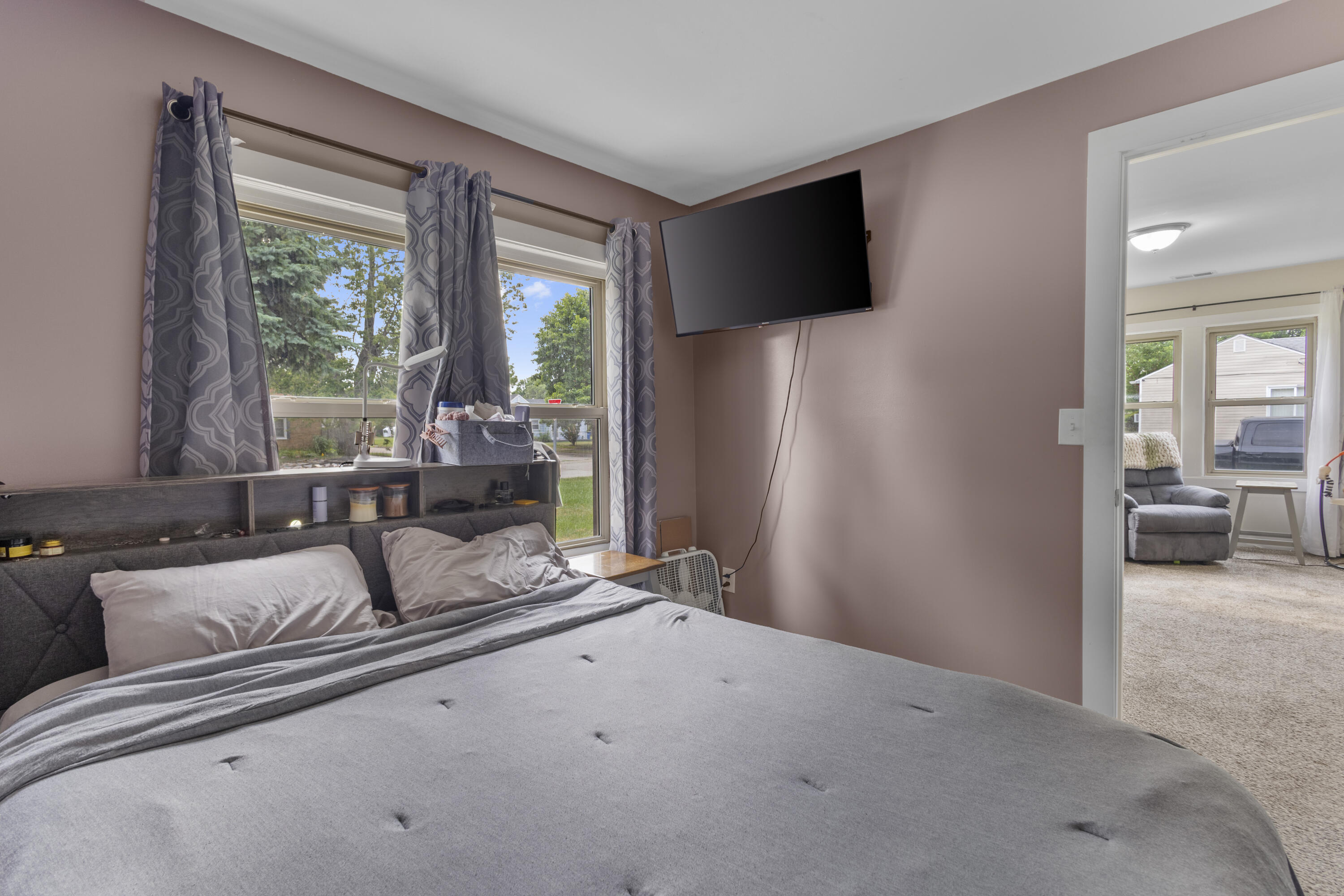 20875 Elroy Avenue Property Photo 18