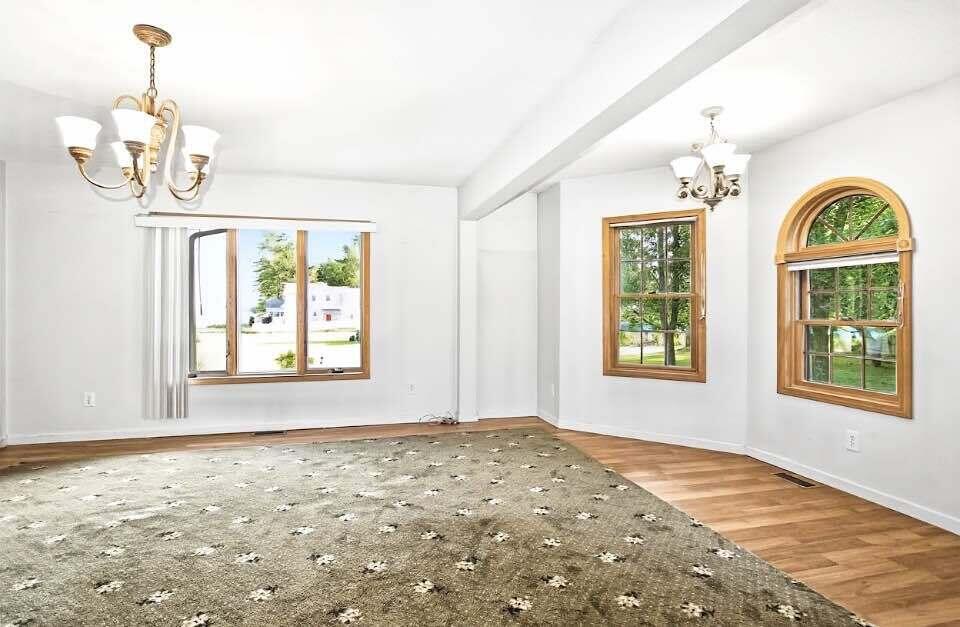 4442 N Lake Shore Dr 1 Drive Property Photo 14