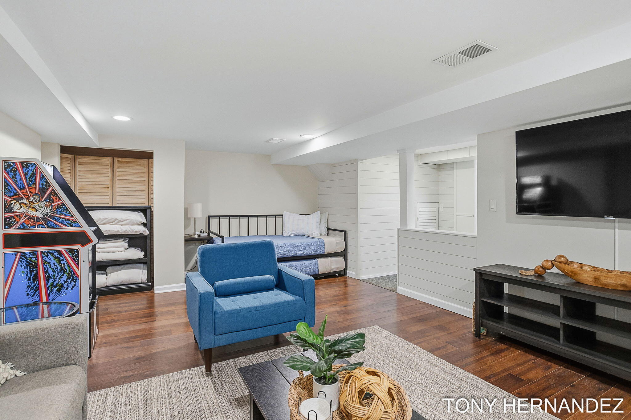 263 Cherry Court Property Photo 28