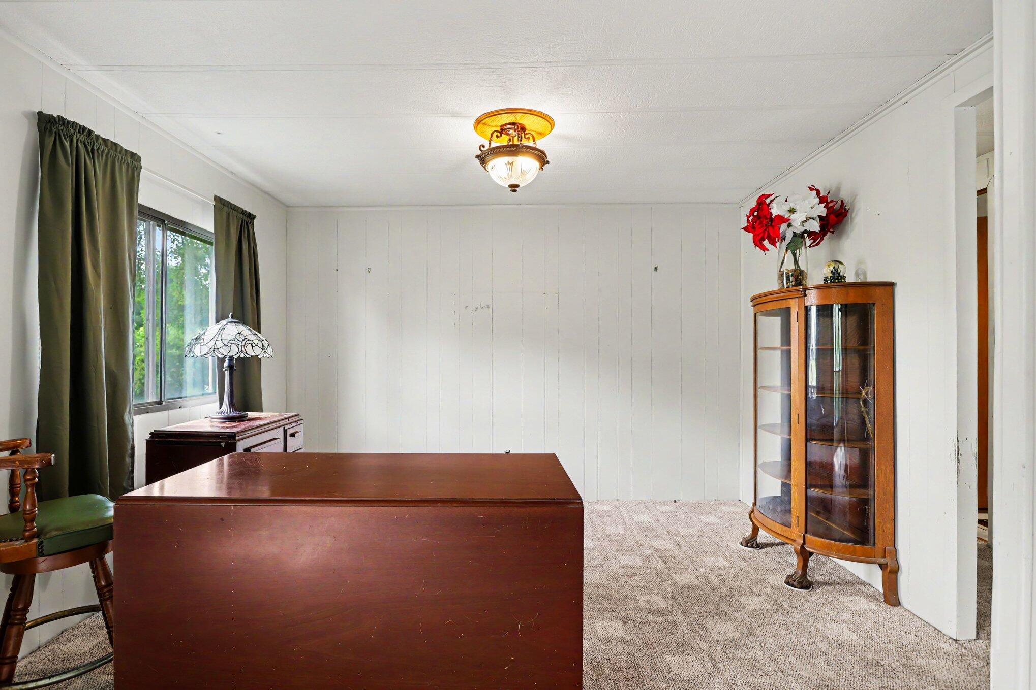 138 S Snow Prairie Road Property Photo 7