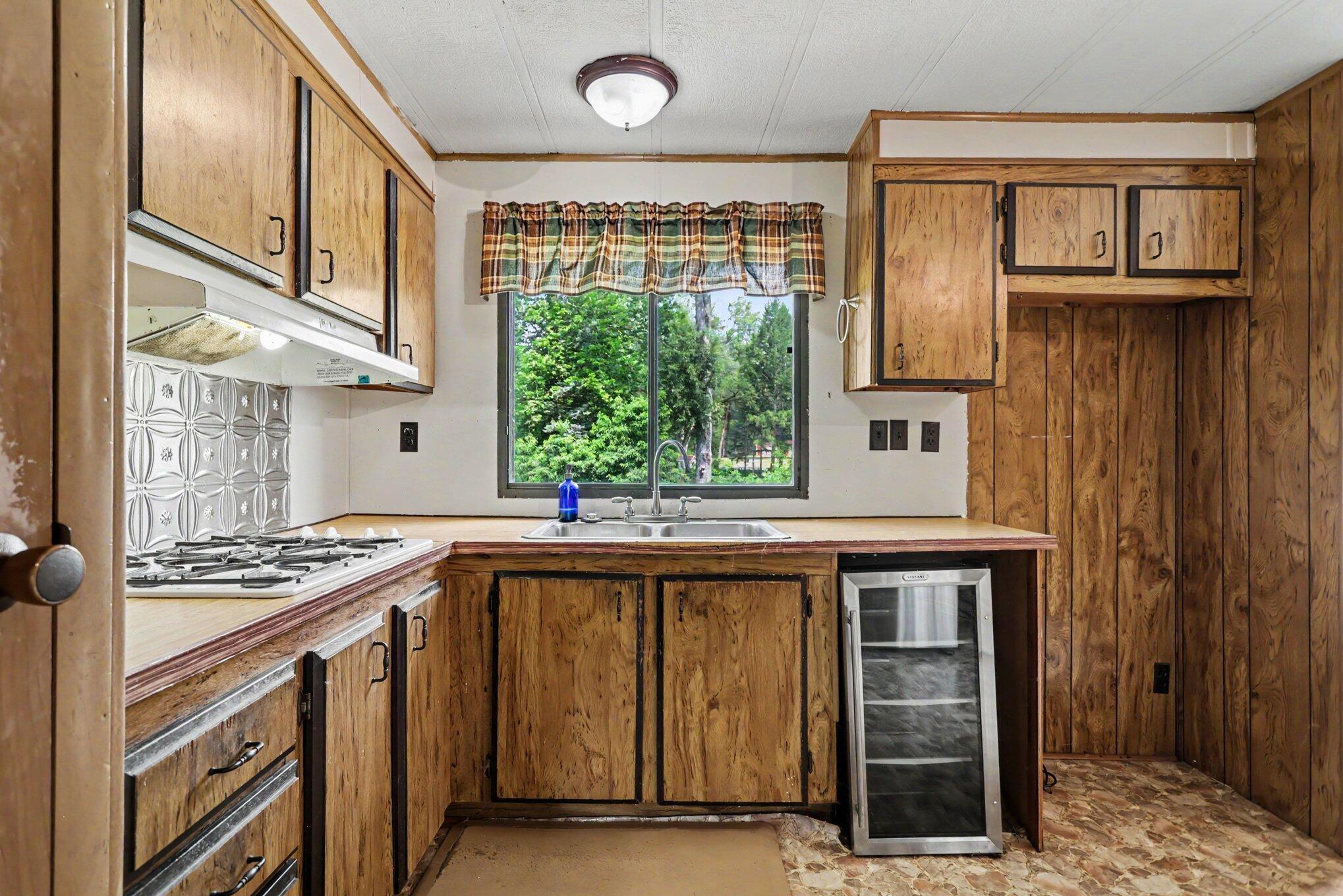 138 S Snow Prairie Road Property Photo 10