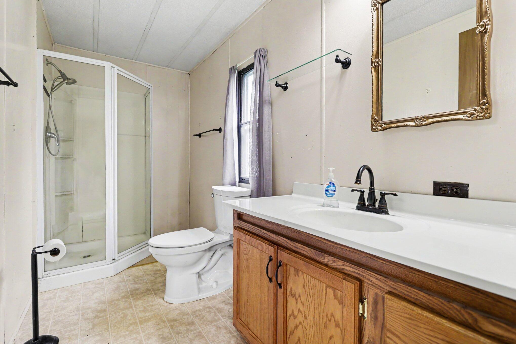 138 S Snow Prairie Road Property Photo 18