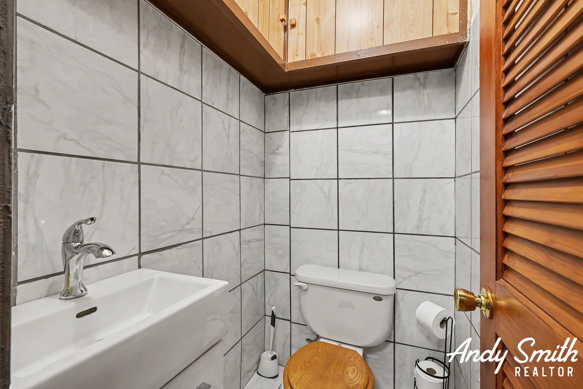 148 Kings Boulevard Property Photo 11