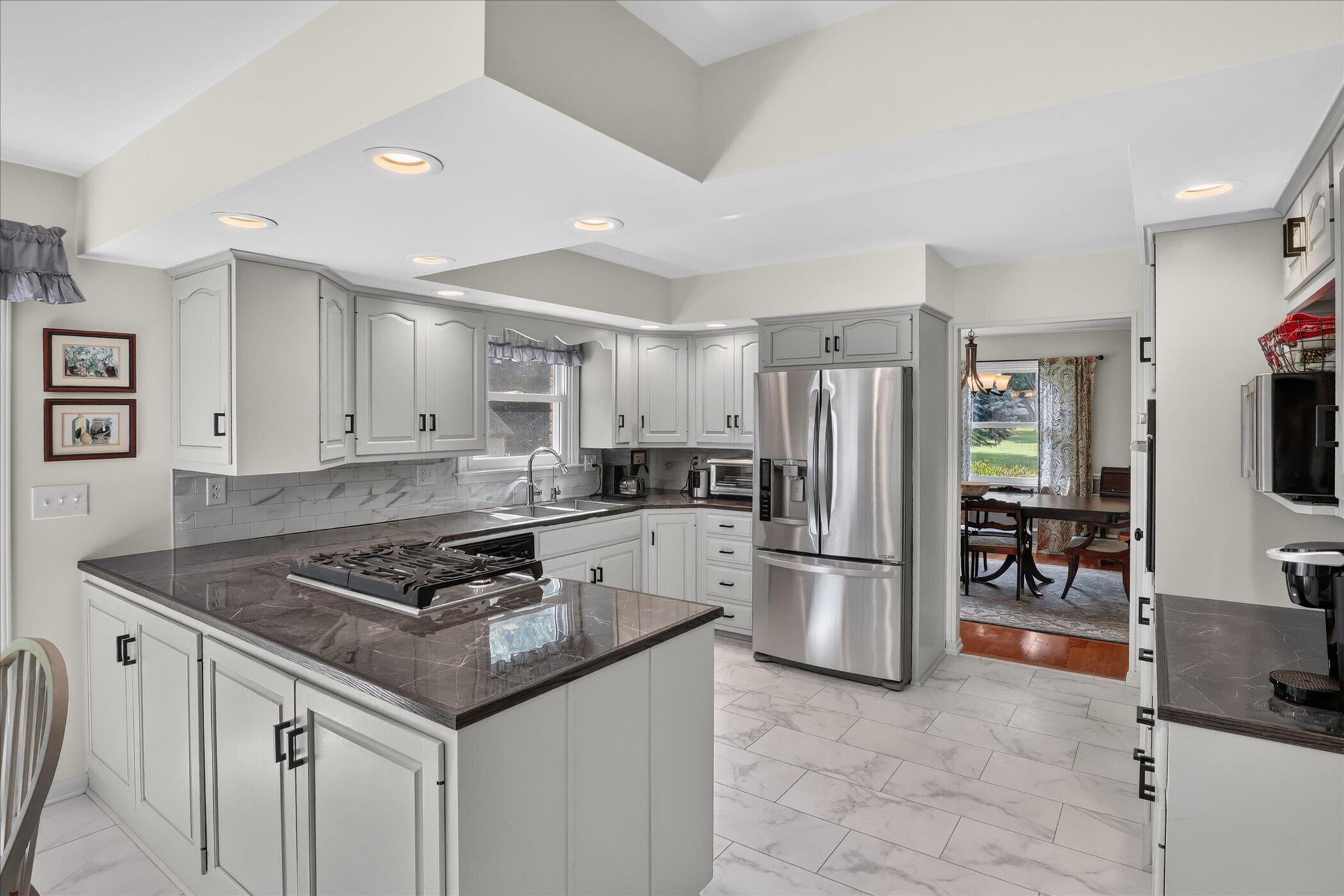 22279 Loupee Drive Property Photo 18