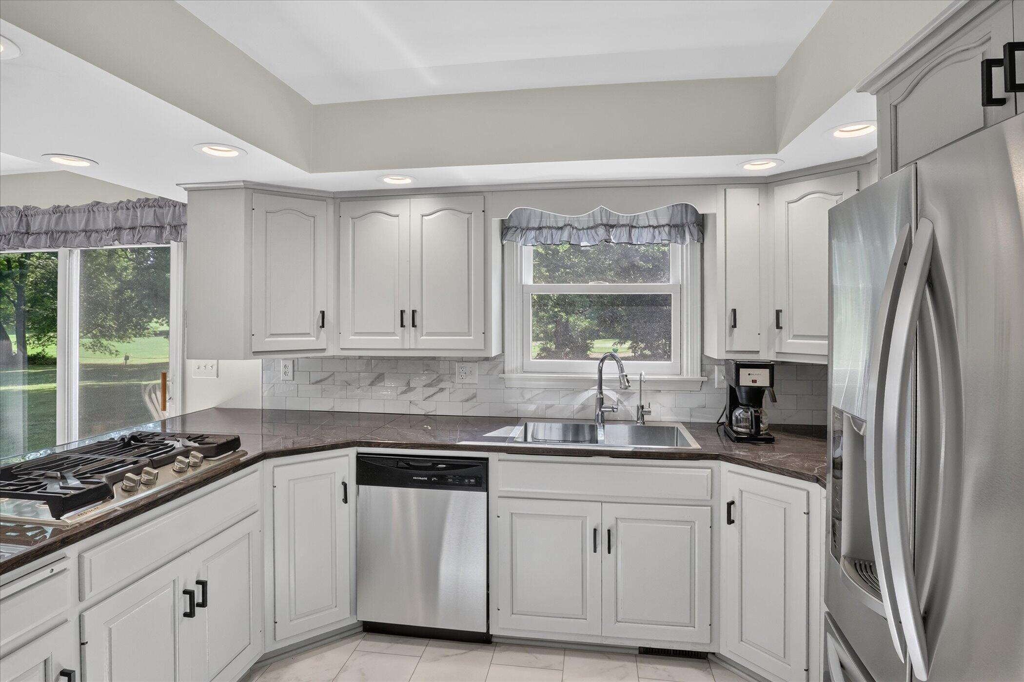 22279 Loupee Drive Property Photo 19