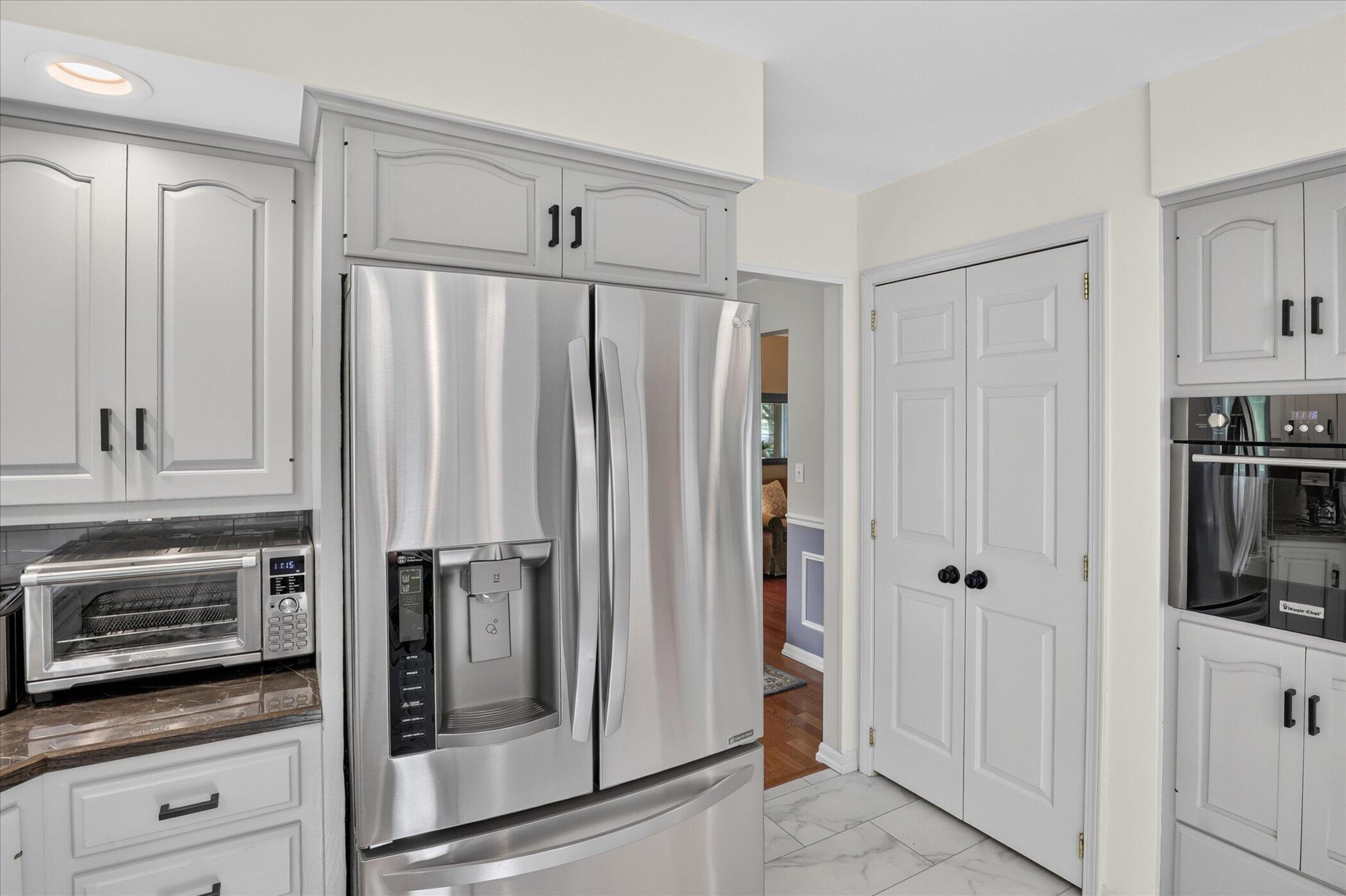 22279 Loupee Drive Property Photo 22