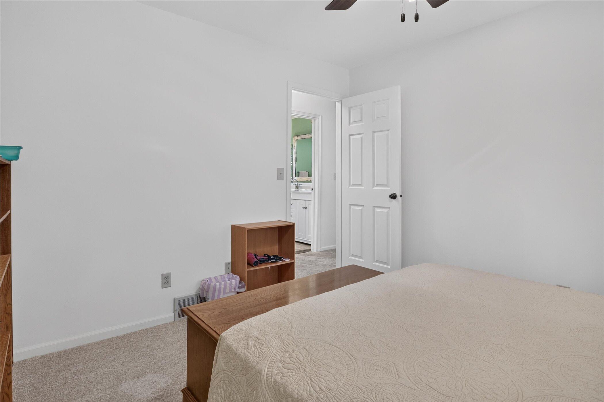22279 Loupee Drive Property Photo 33